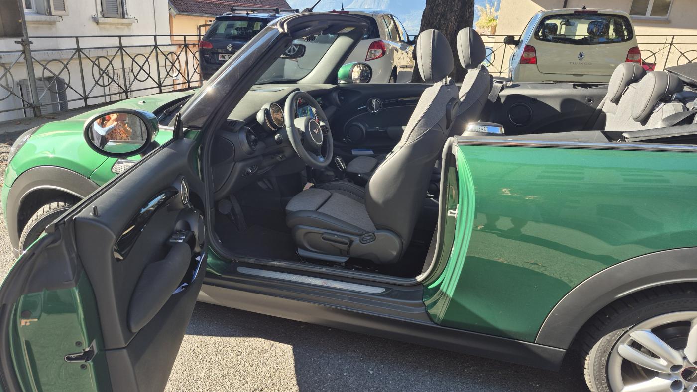 MINI Cooper S Cabriolet DKG-image-8