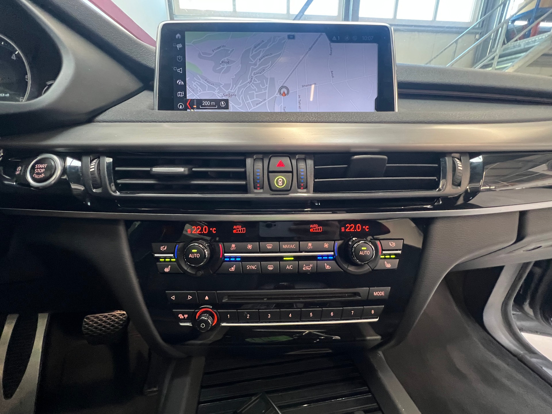 BMW X5 xDrive M50d Pure M Sport Plus Steptronic-image-13