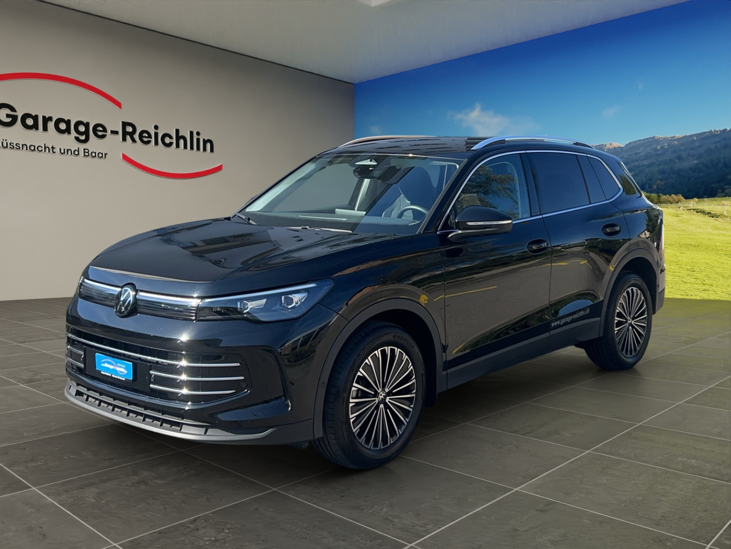 VW Tiguan 2.0 TDI SCR Elegance DSG 4motion-image-0