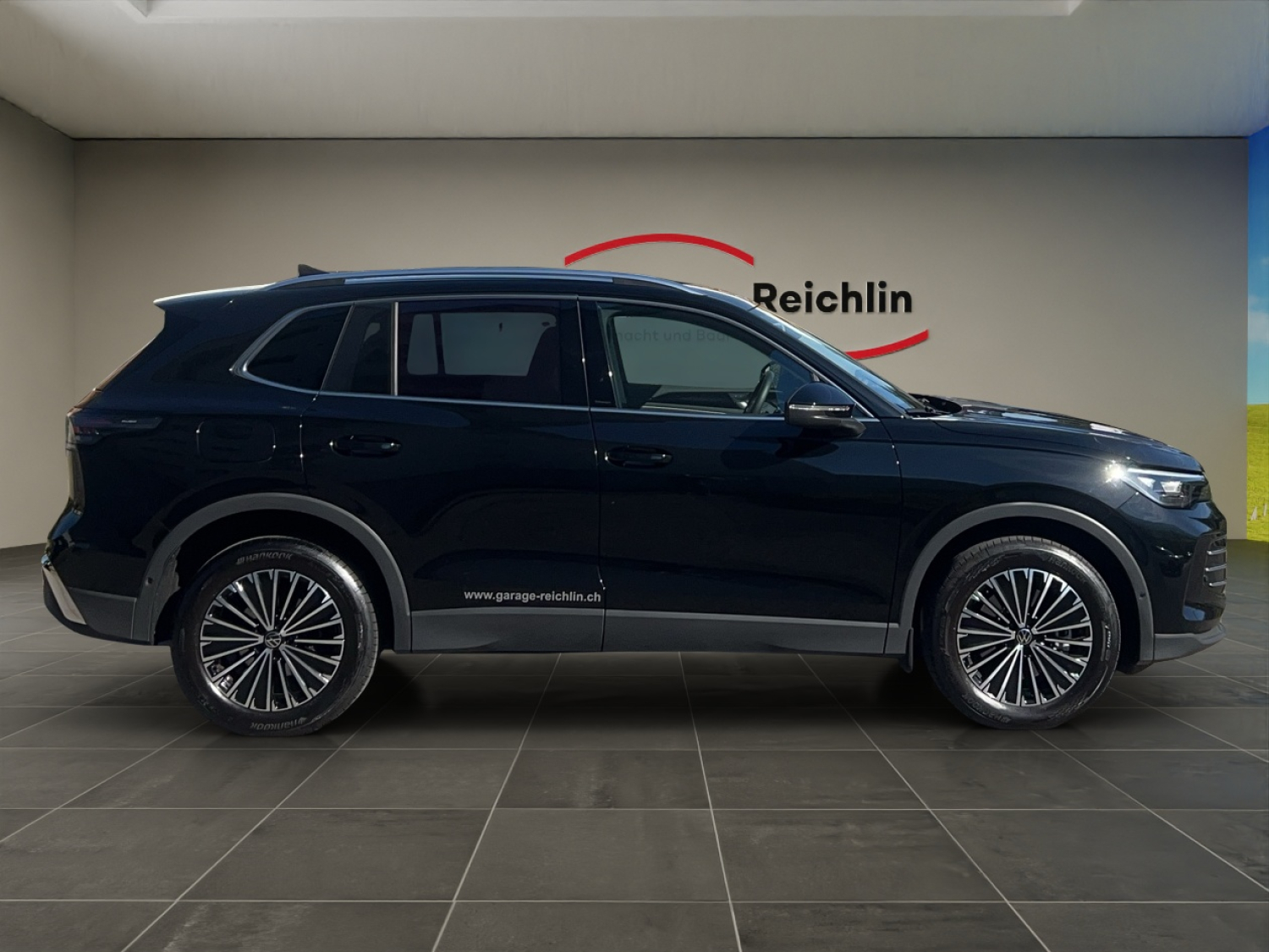 VW Tiguan 2.0 TDI SCR Elegance DSG 4motion-image-5