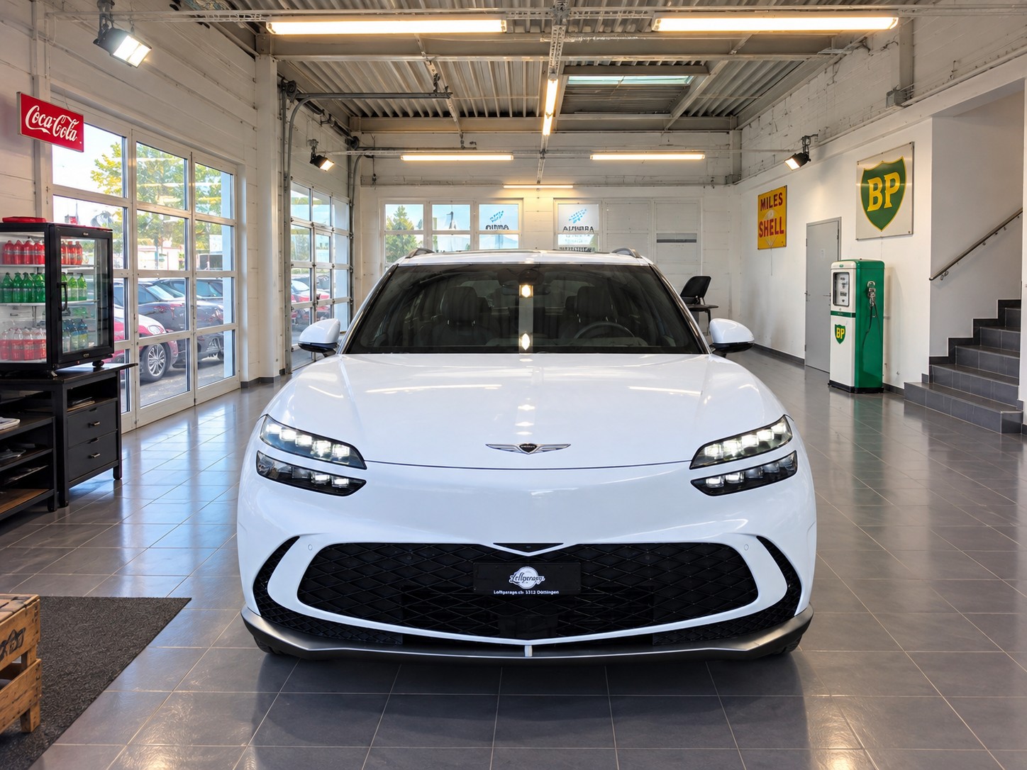 GENESIS GV60 77.4 kWh Sport AWD 4X4 318PS (CH Auto)-image-2