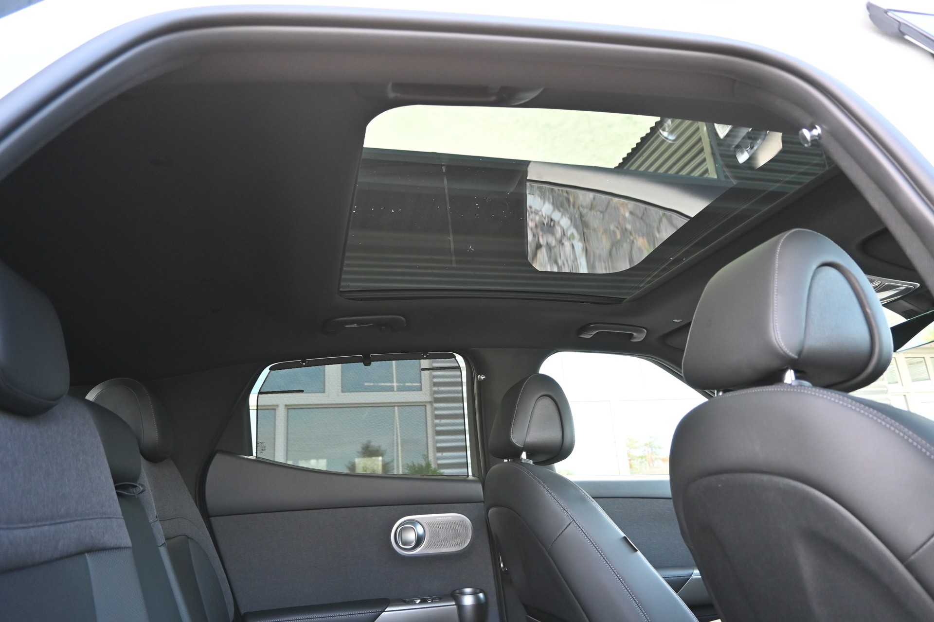 GENESIS GV60 77.4 kWh Sport AWD 4X4 318PS (CH Auto)-image-13