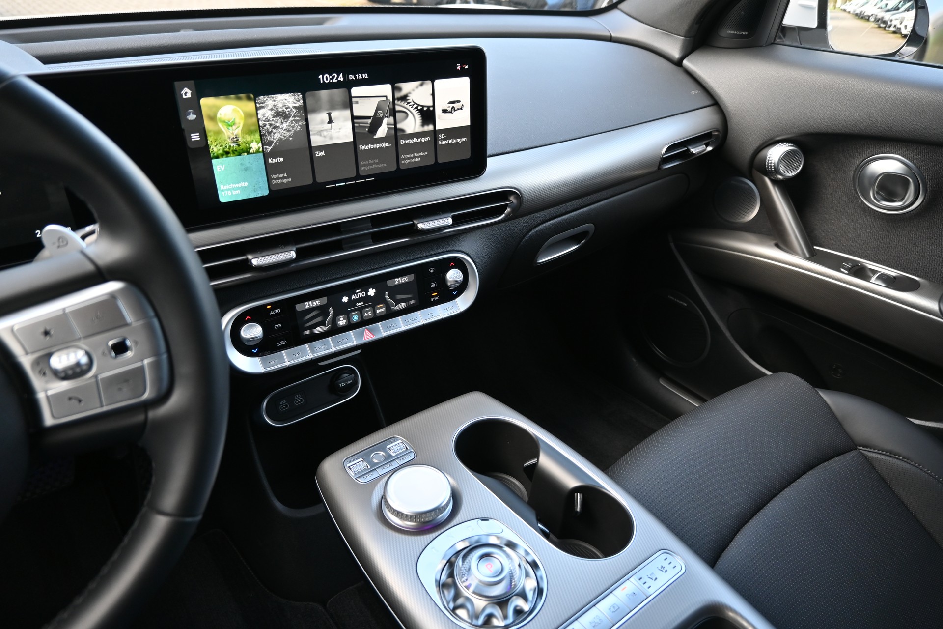 GENESIS GV60 77.4 kWh Sport AWD 4X4 318PS (CH Auto)-image-14