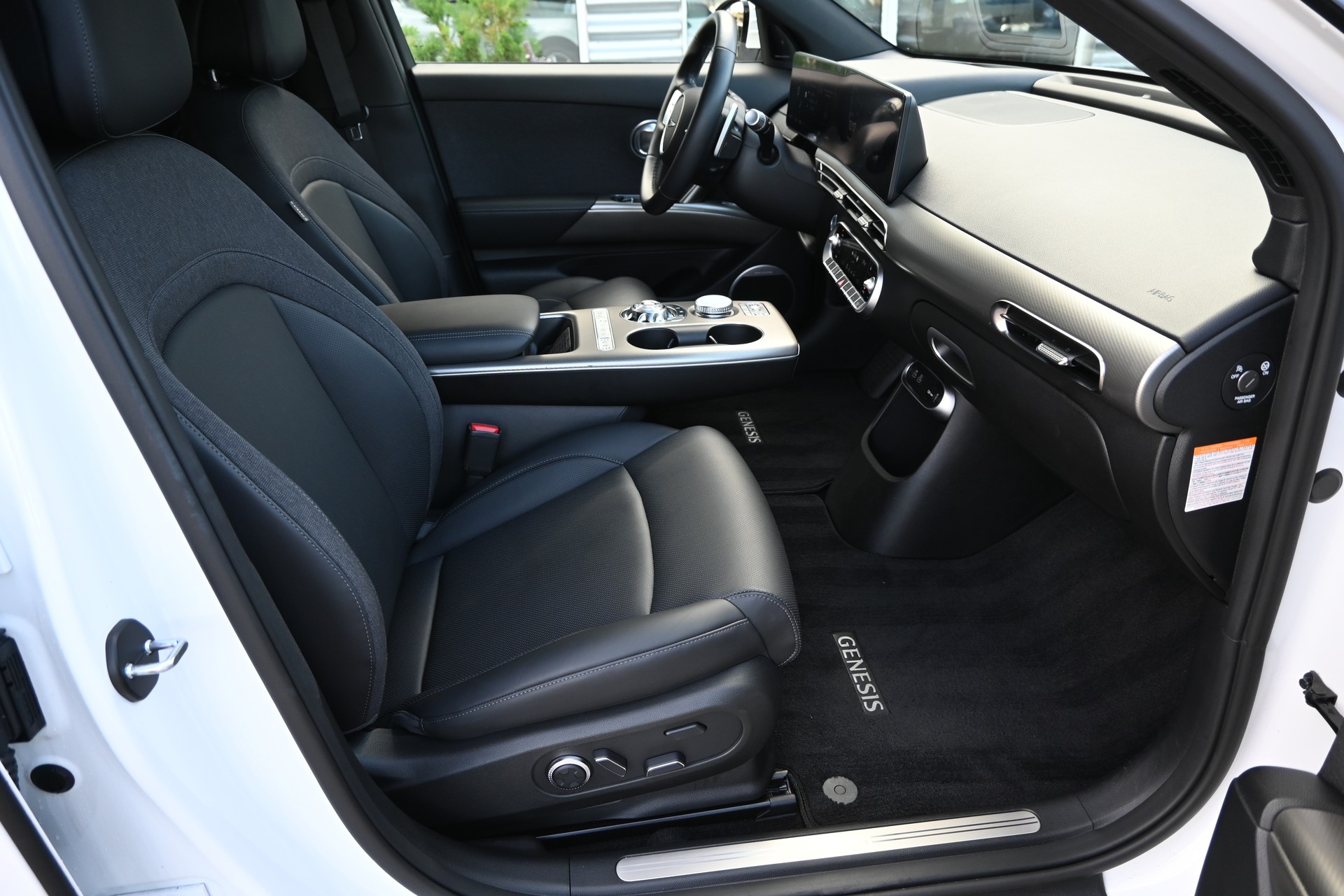 GENESIS GV60 77.4 kWh Sport AWD 4X4 318PS (CH Auto)-image-10