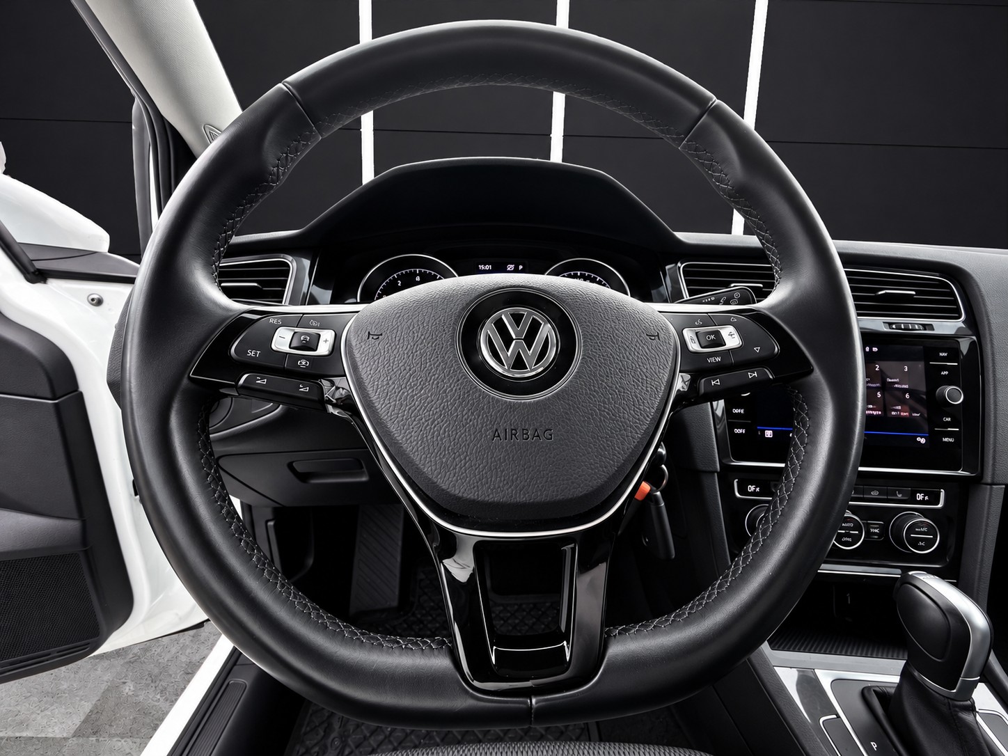VW Golf 1.5 TGI BlueMotion Comfortline DSG *12 Monate / 20‘000km Garantie*-image-21