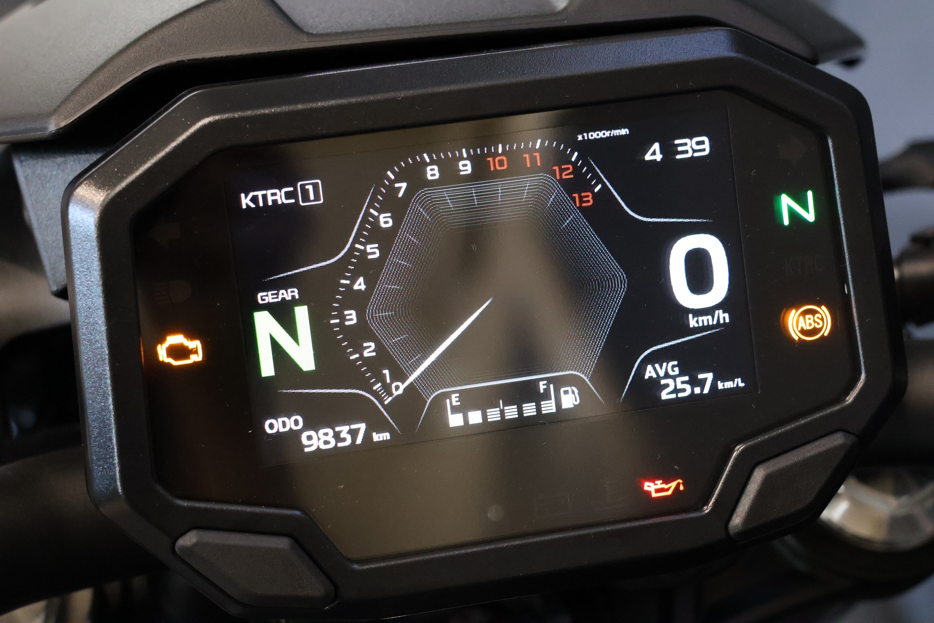KAWASAKI Z 650 (35kW)-image-9