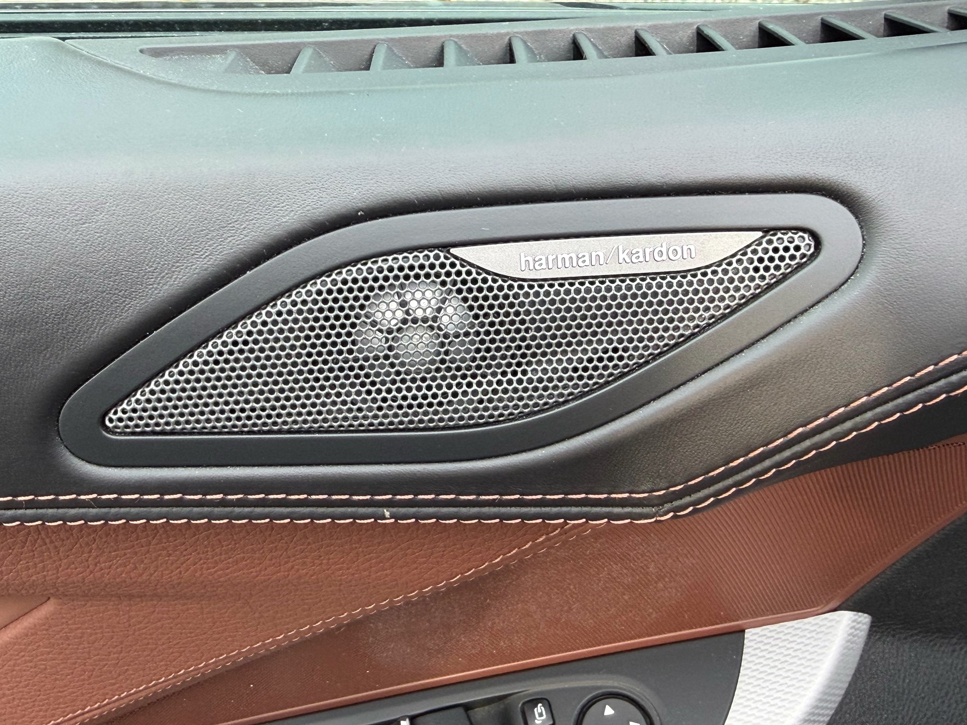 BMW 650i Gran Coupé xDrive-image-10