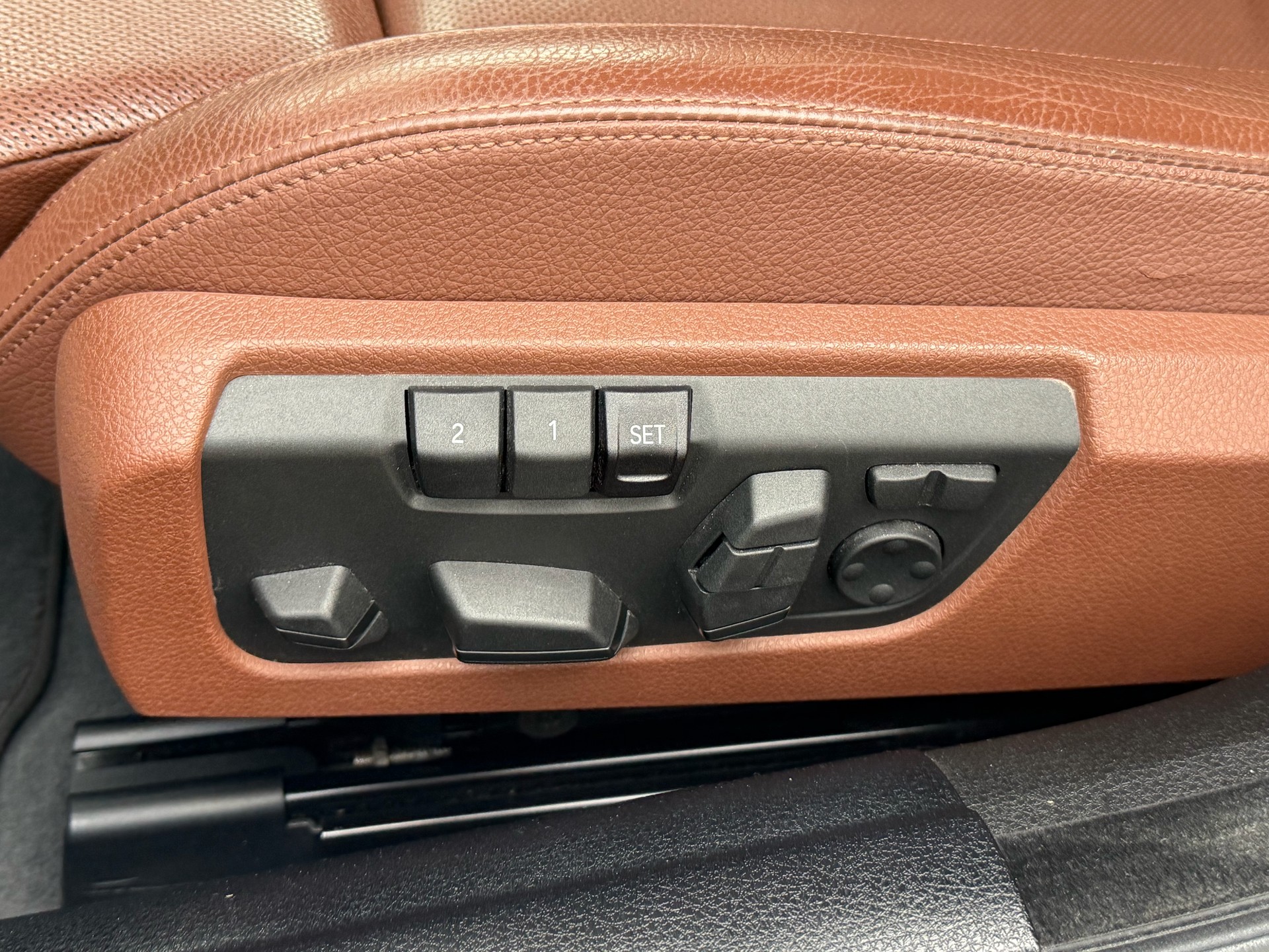 BMW 650i Gran Coupé xDrive-image-9