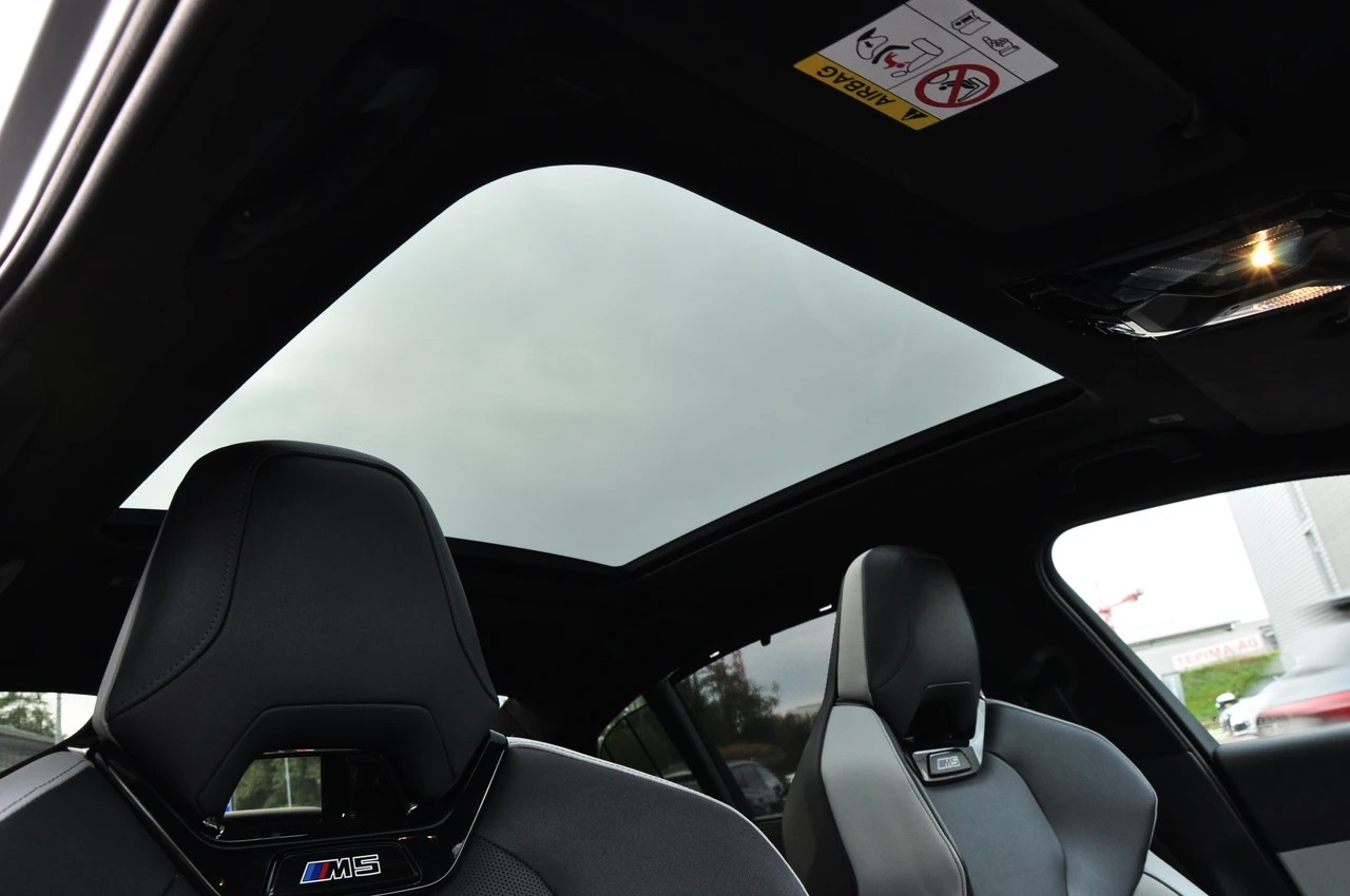 BMW M5 xDrive-image-16