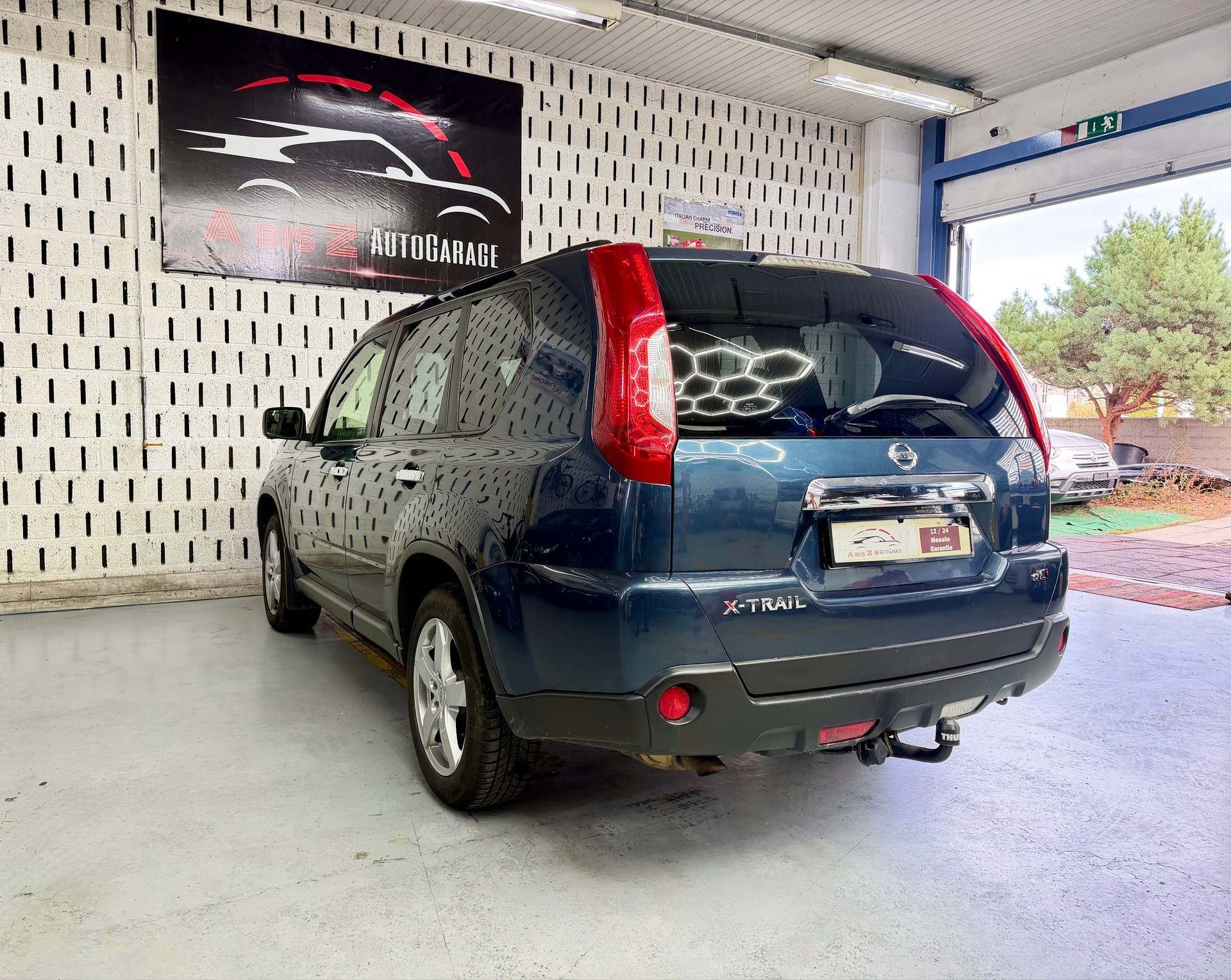 NISSAN X-Trail 2.0 dCi 16V i-Way-image-18