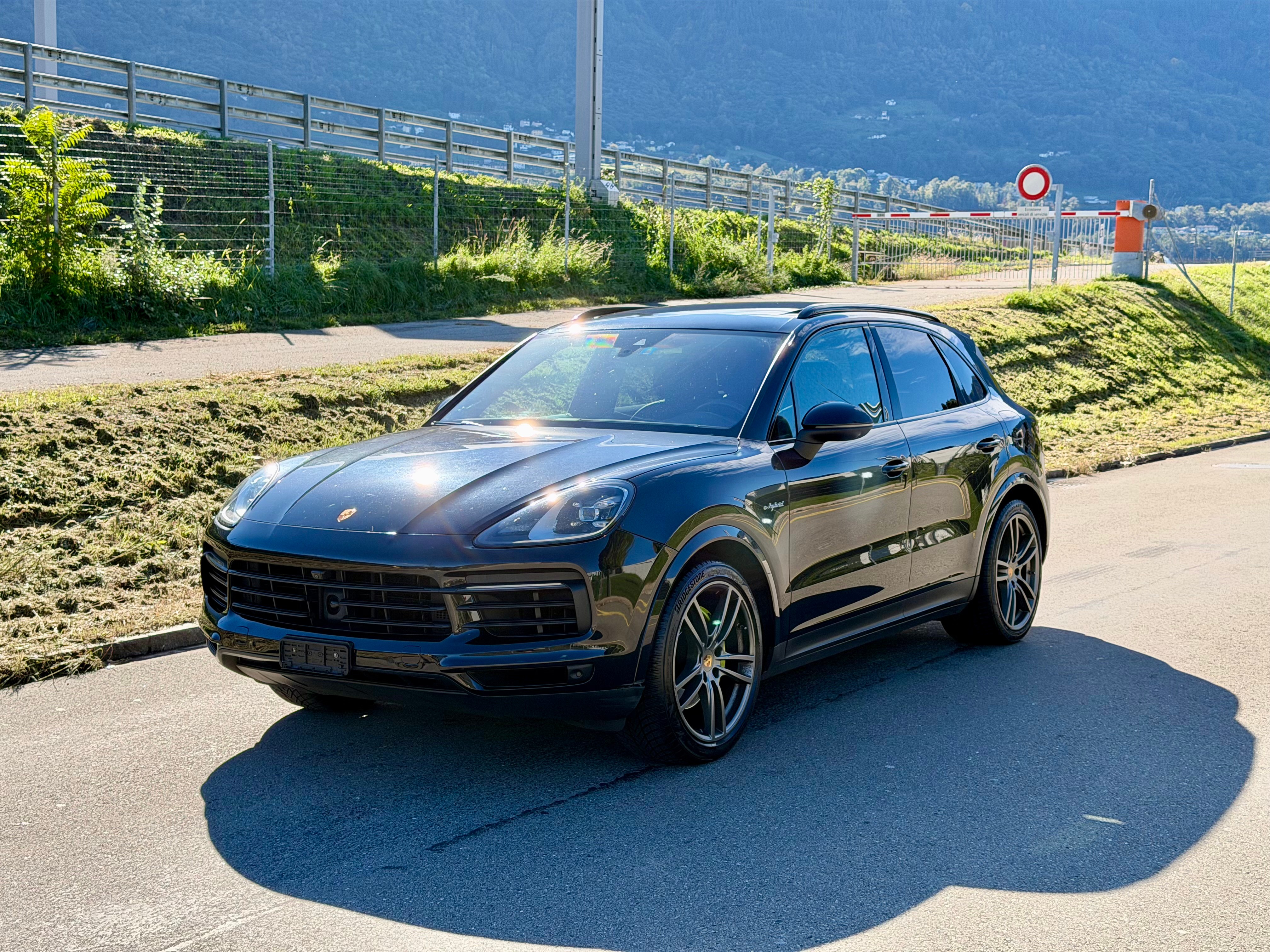 Car photo