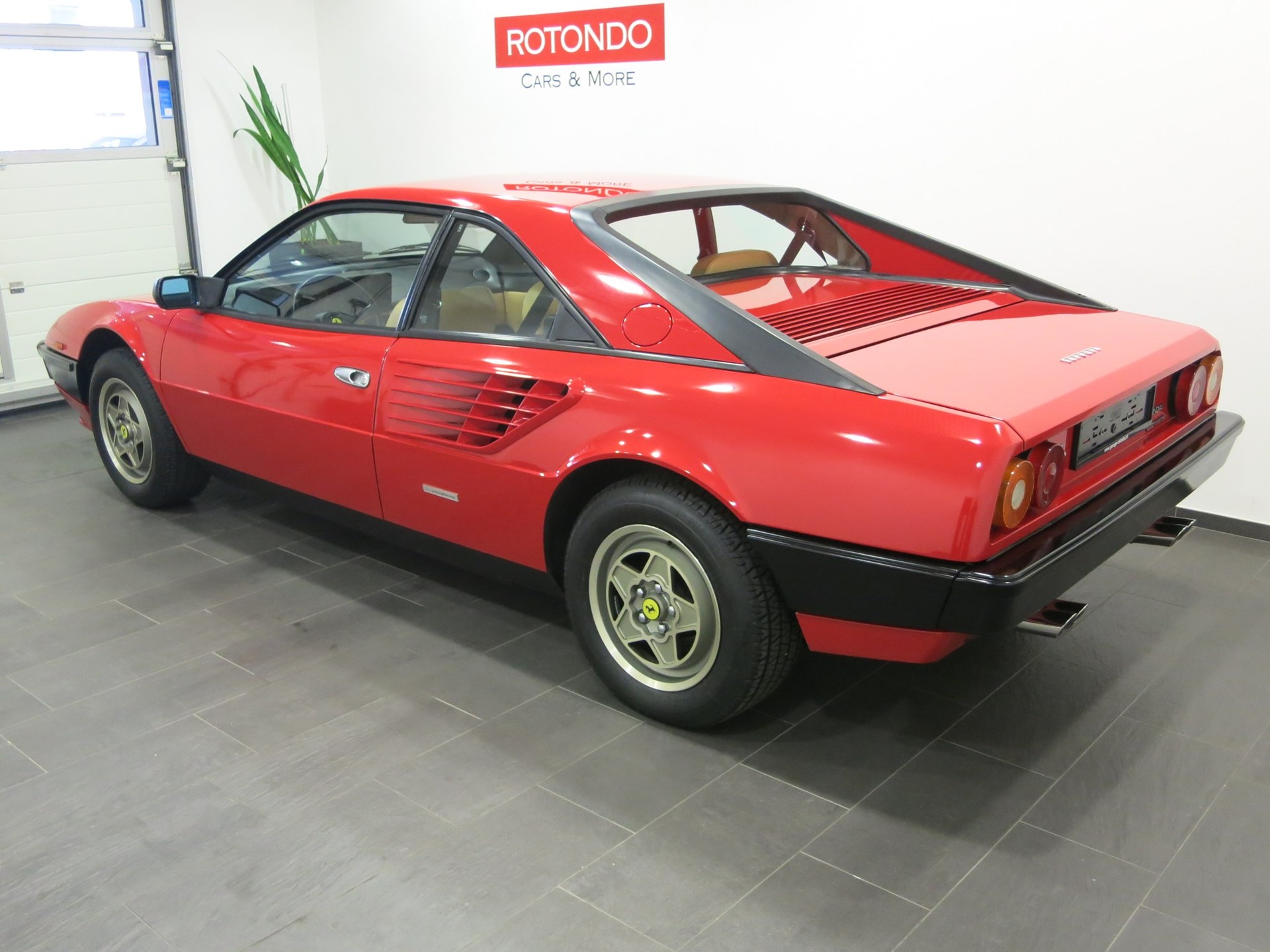 FERRARI Mondial F 108 AL/Quattrovalvole-showroom-element-2