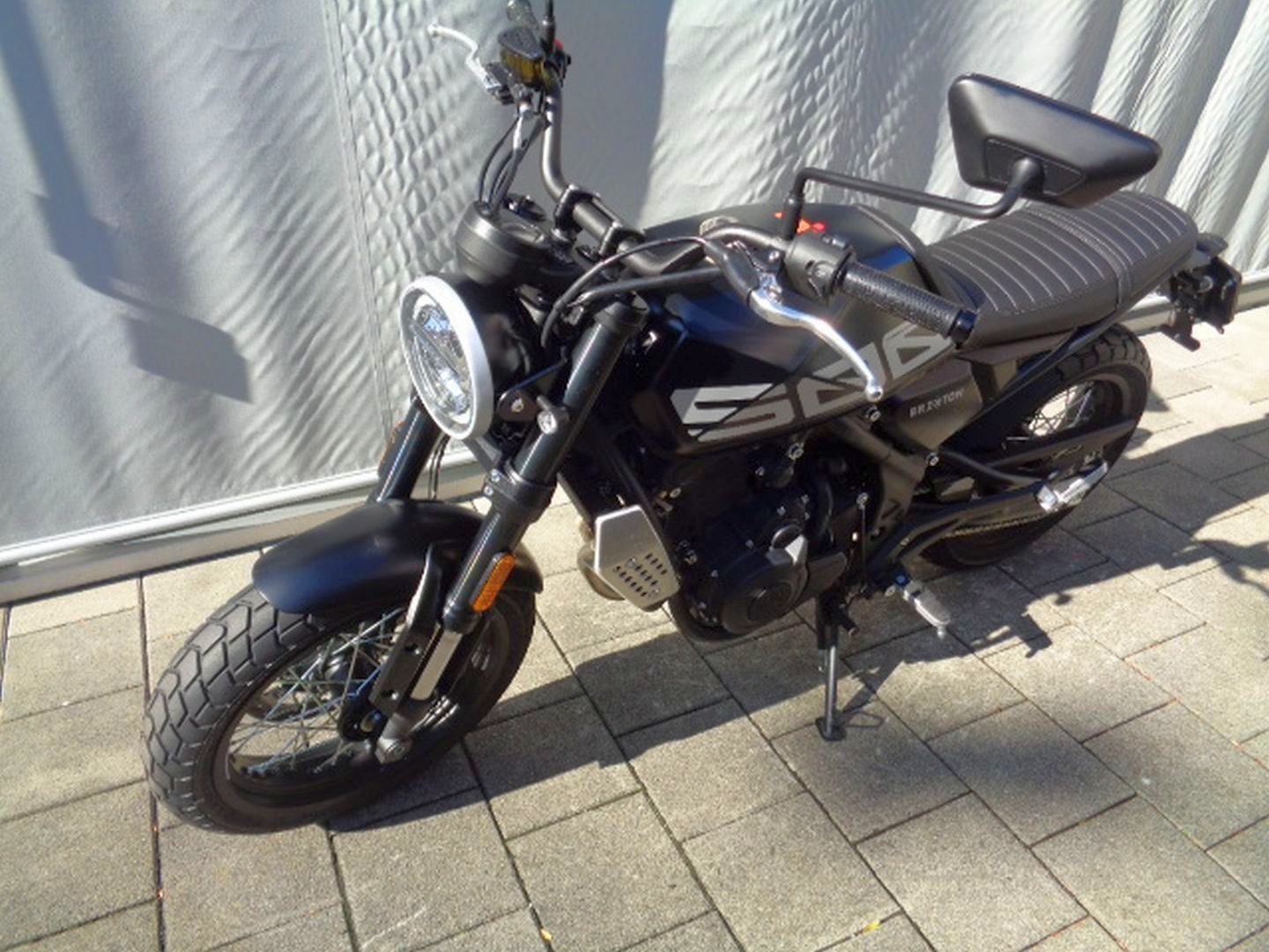 BRIXTON Crossfire 500 X-showroom-element-2