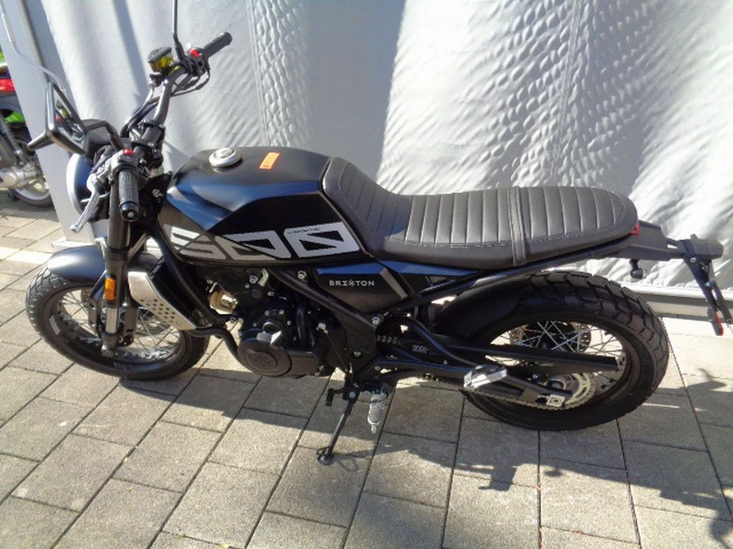 BRIXTON Crossfire 500 X-showroom-element-3