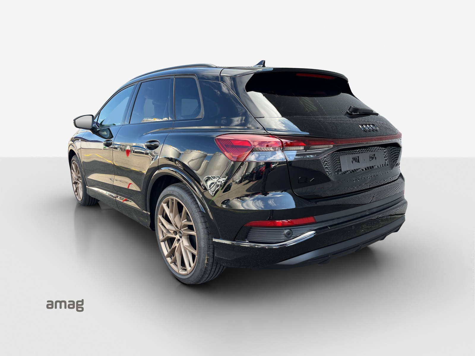 AUDI Q4 e-tron 45-image-2