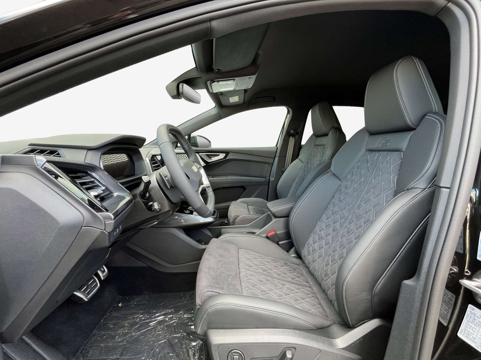 AUDI Q4 e-tron 45-image-6