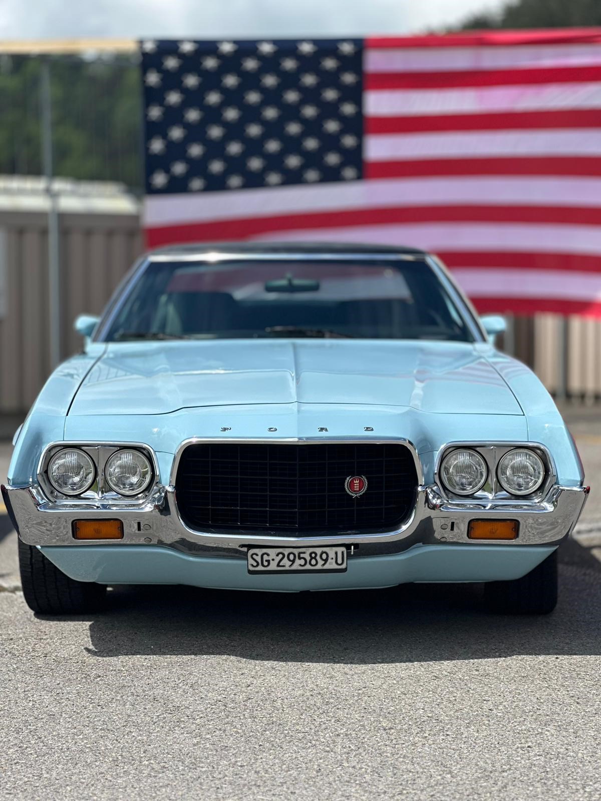 FORD Gran Torino-image-1