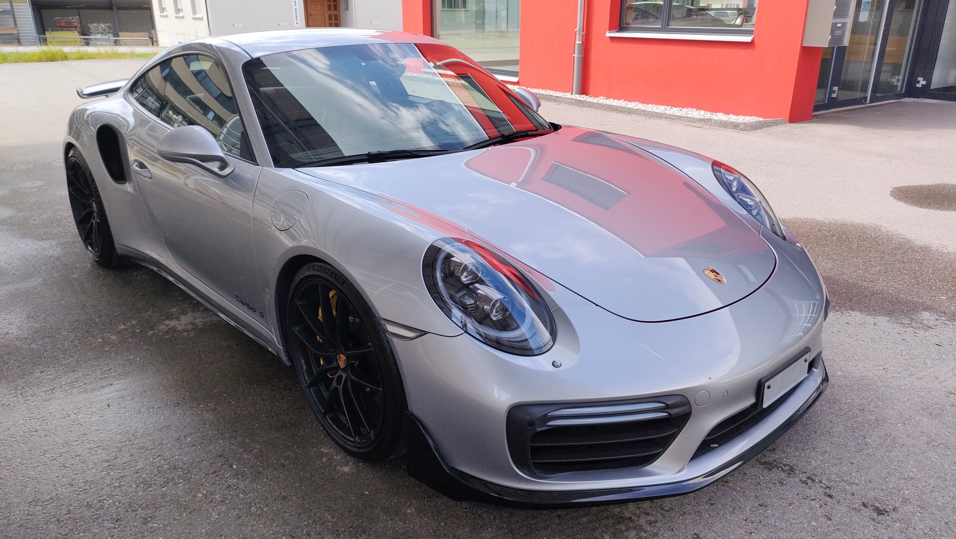 PORSCHE 911 Turbo S PDK-image-9