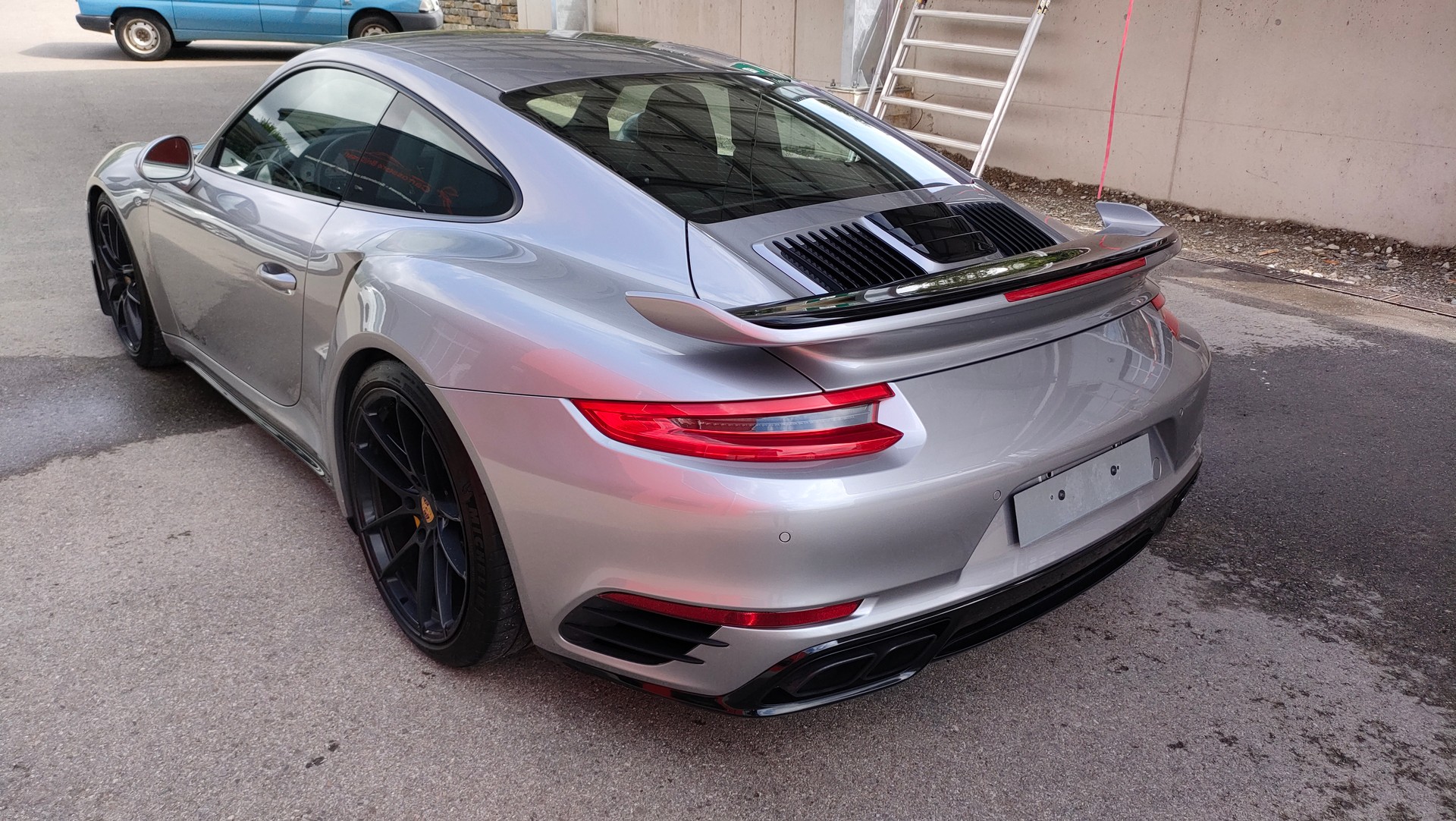 PORSCHE 911 Turbo S PDK-image-4