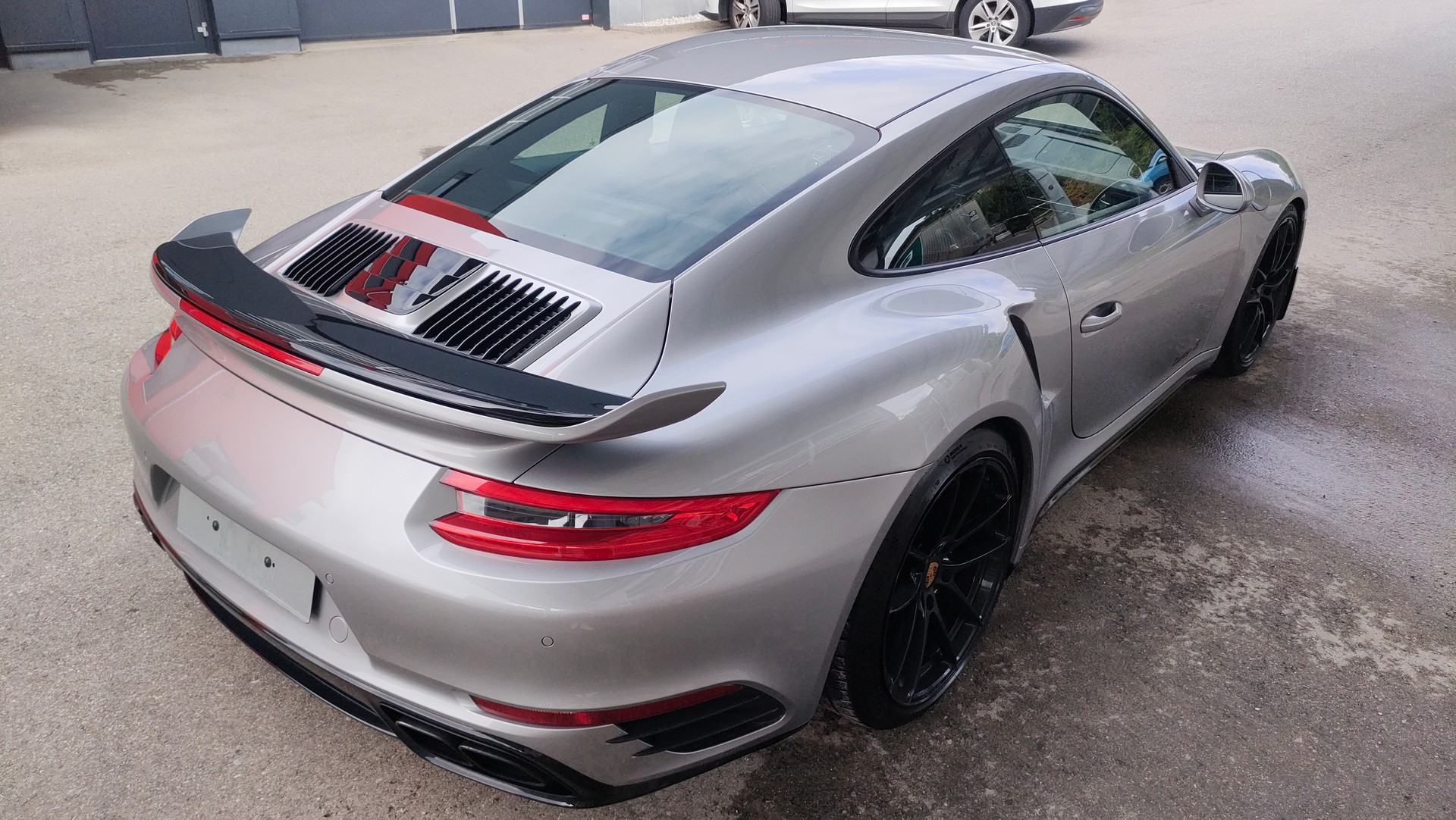 PORSCHE 911 Turbo S PDK-image-6