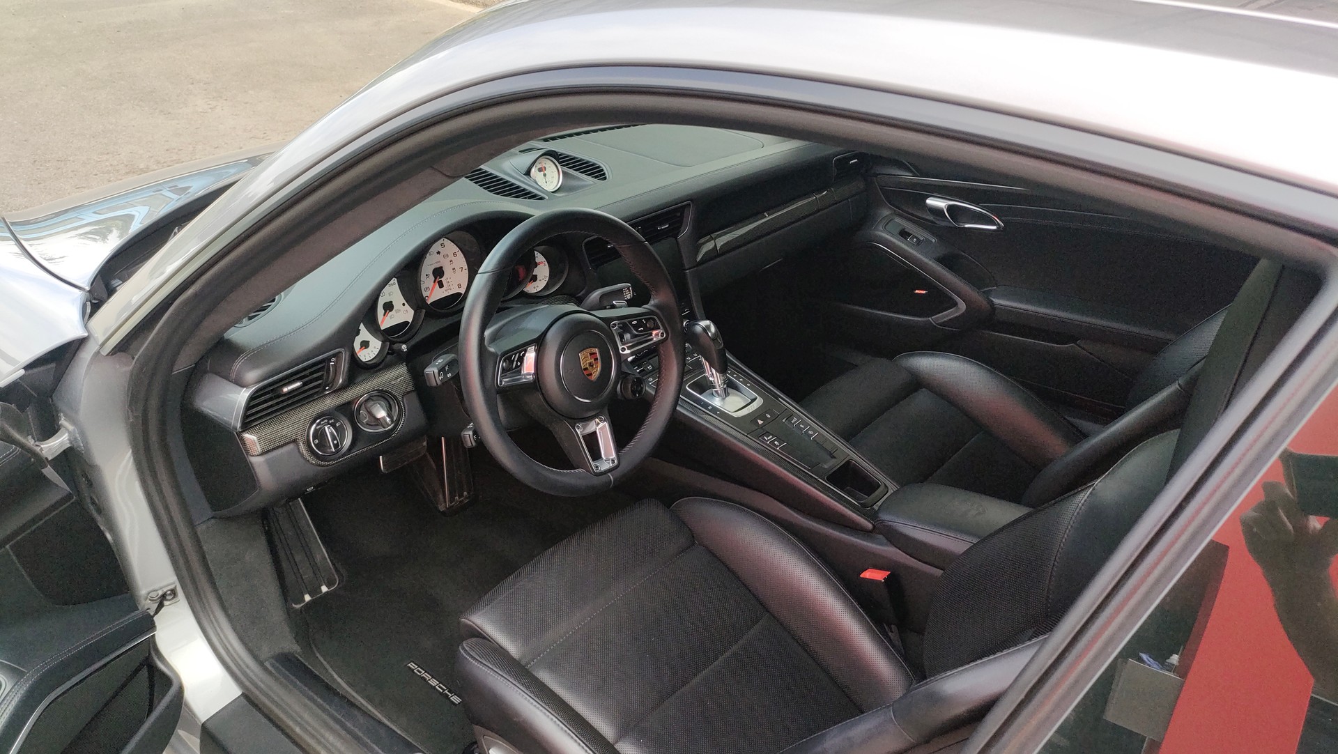 PORSCHE 911 Turbo S PDK-image-11