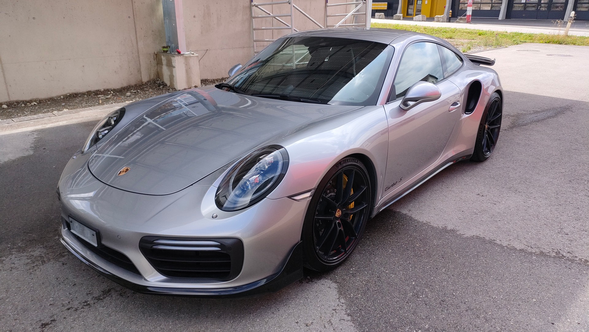 PORSCHE 911 Turbo S PDK