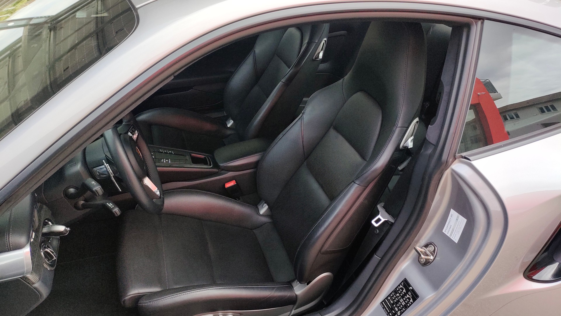 PORSCHE 911 Turbo S PDK-image-13