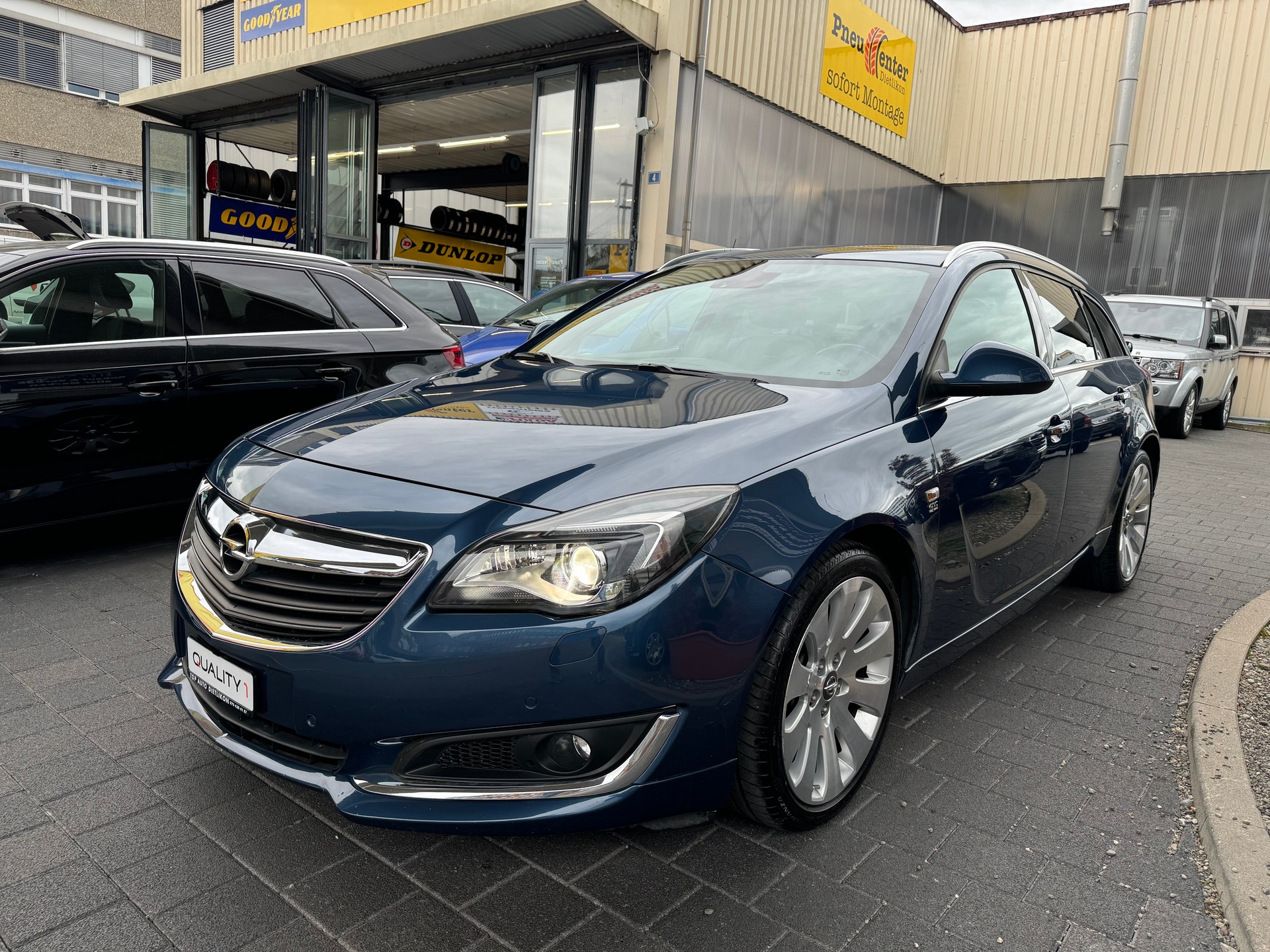 OPEL Insignia Sports Tourer 1.6 Turbo Edition Automatic-image-3