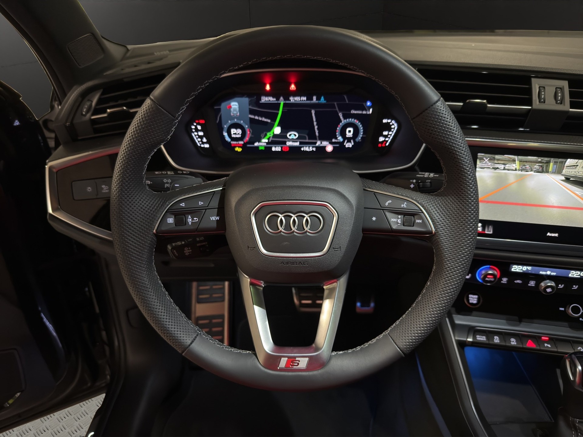 AUDI Q3 35 TFSI S line Attraction S-tronic-image-8