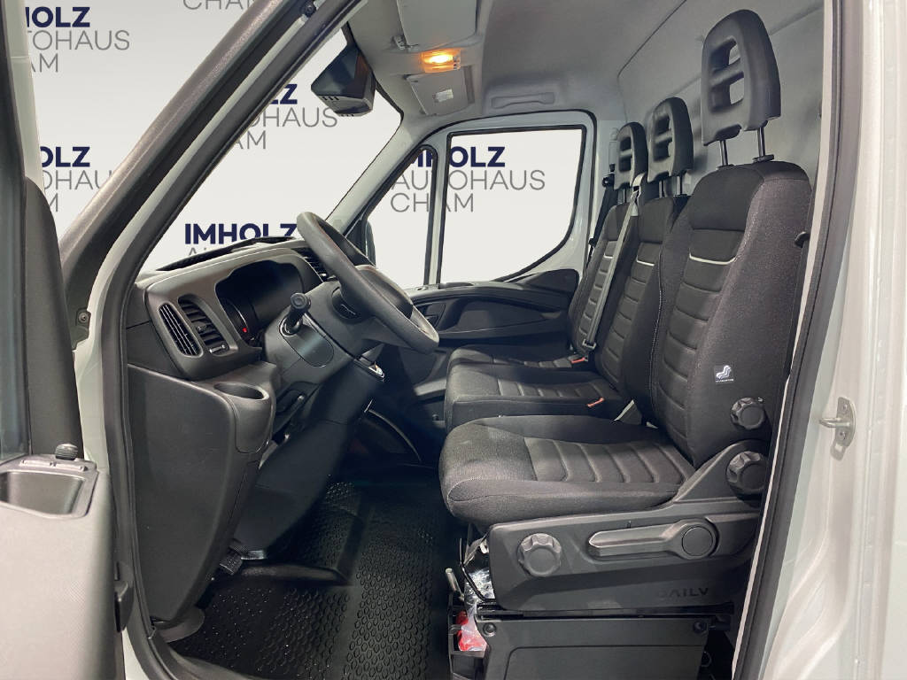 IVECO Daily 35 S 16 A8 S-Kab. 3750 FABA Koffer Hebebühne-image-10