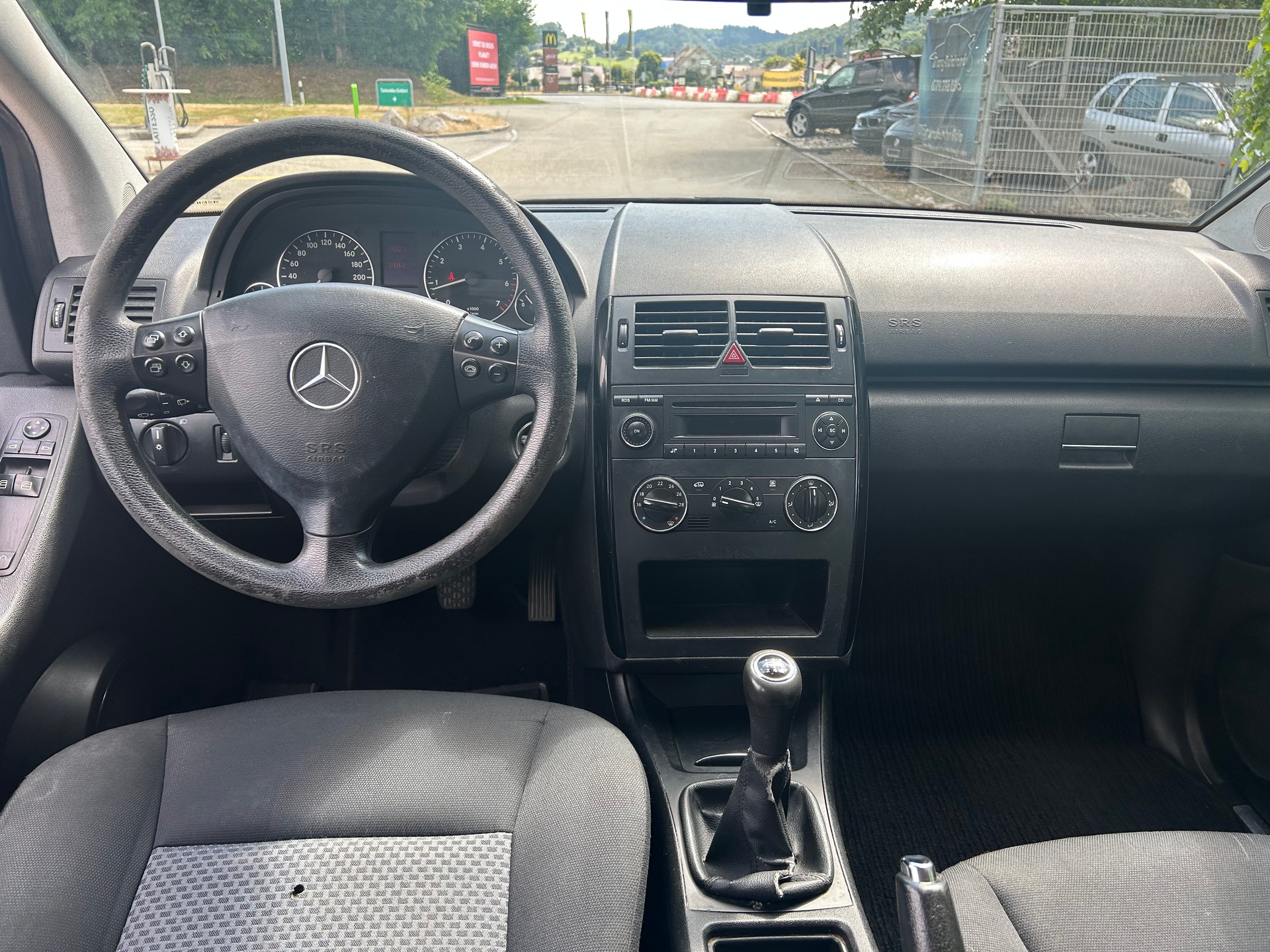 MERCEDES-BENZ A 170 Elégance Edition A-image-8