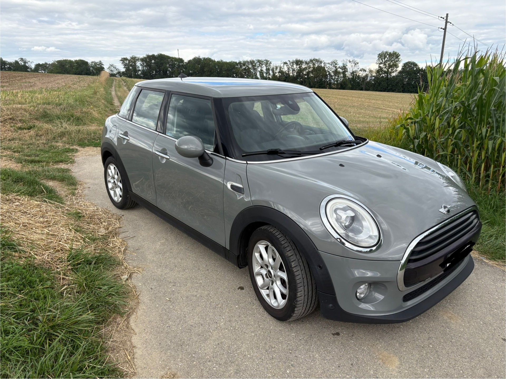 MINI Cooper Steptronic-image-1
