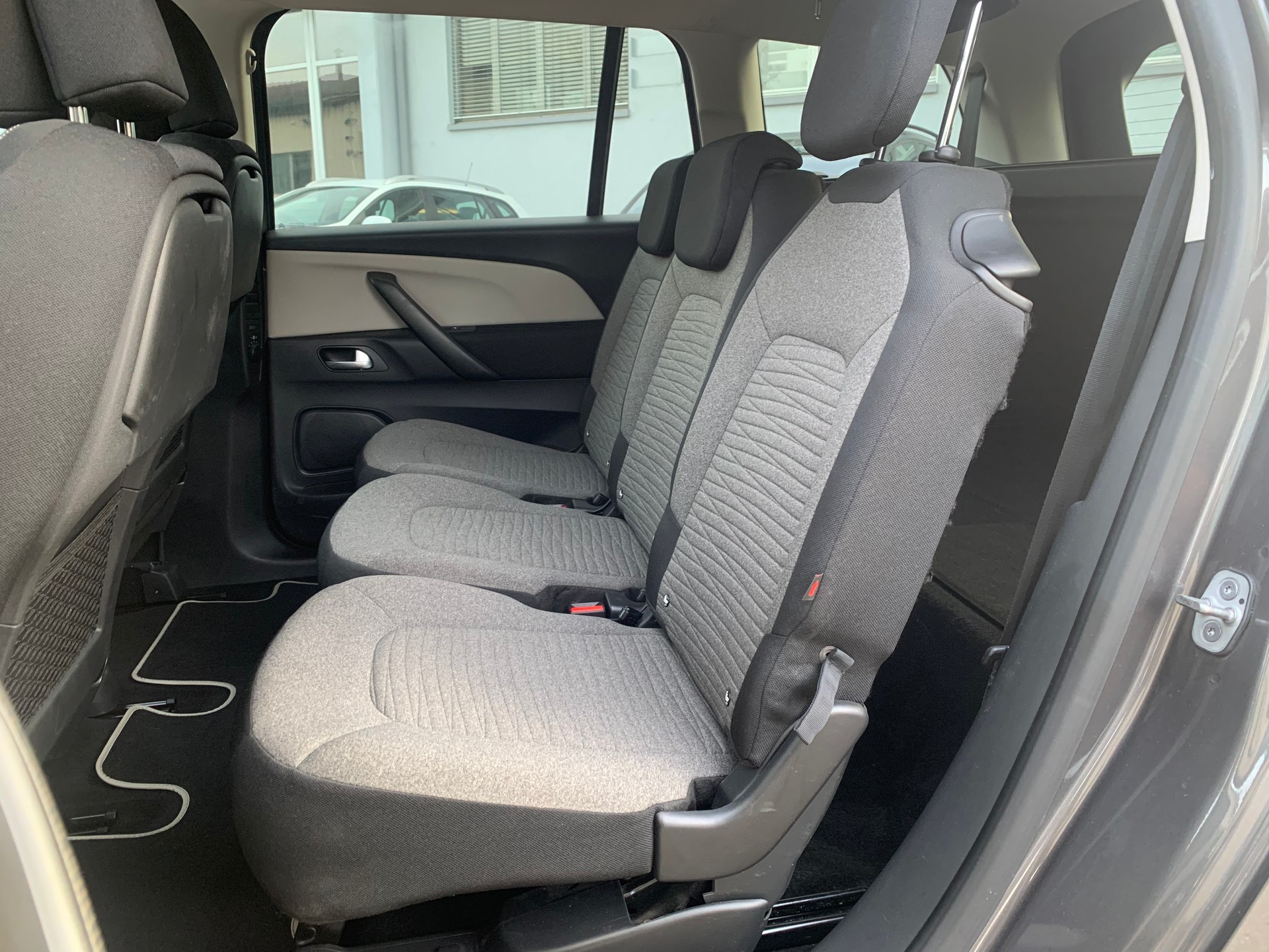 CITROEN Grand C4 Spacetourer 1.5 BlueHDi Origins EAT8-image-7