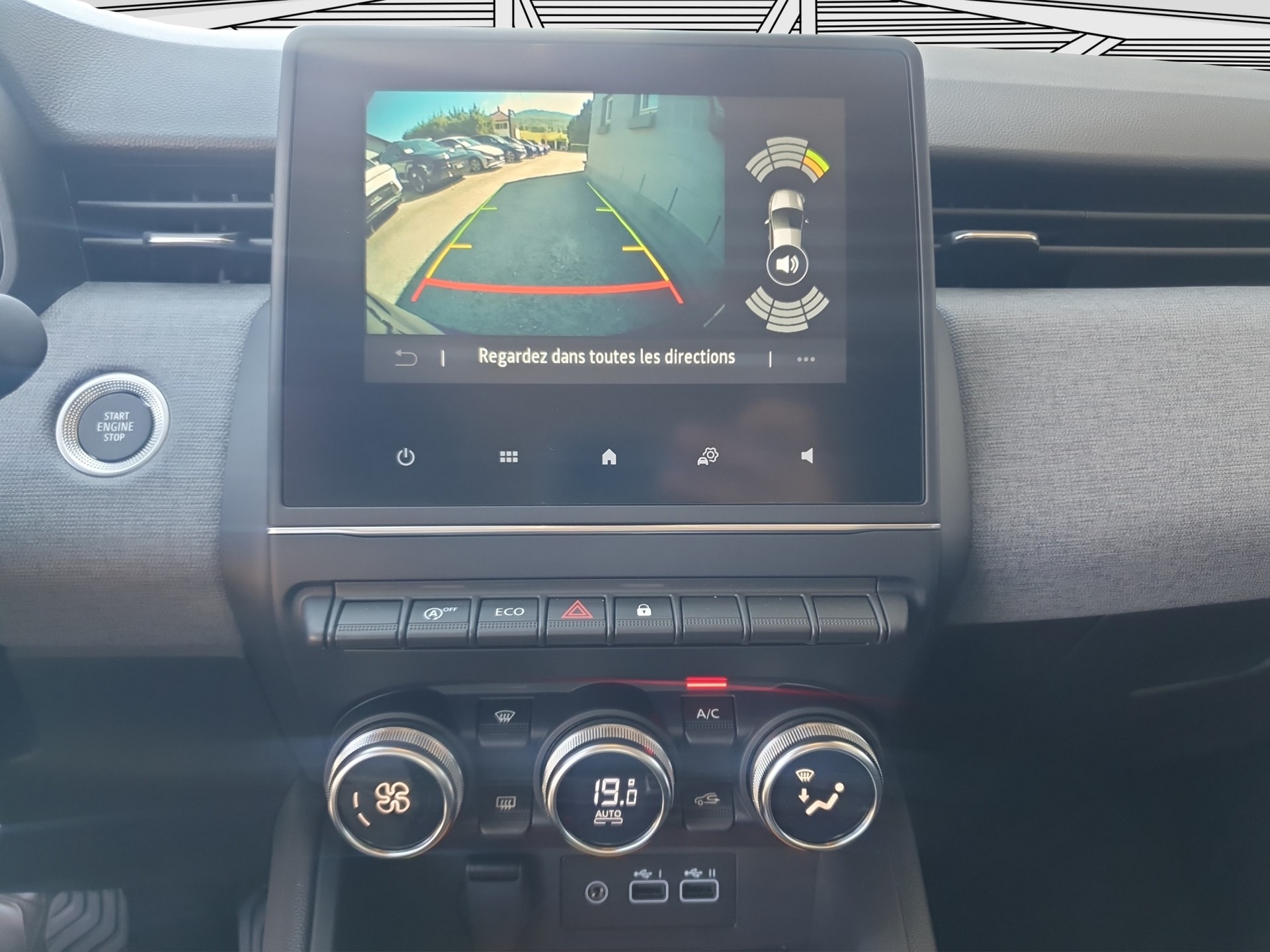 MITSUBISHI Colt 1.0T NEW Invite-image-7