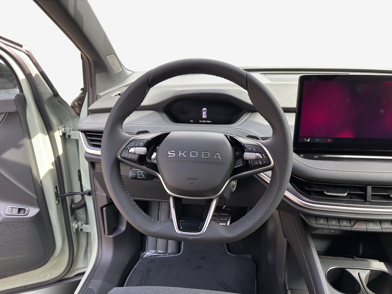 SKODA Elroq 85 Sportline-image-10