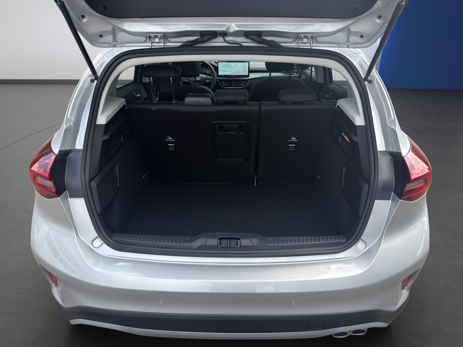 FORD Focus 1.0i EcoB Hybrid 155 Active X-image-15