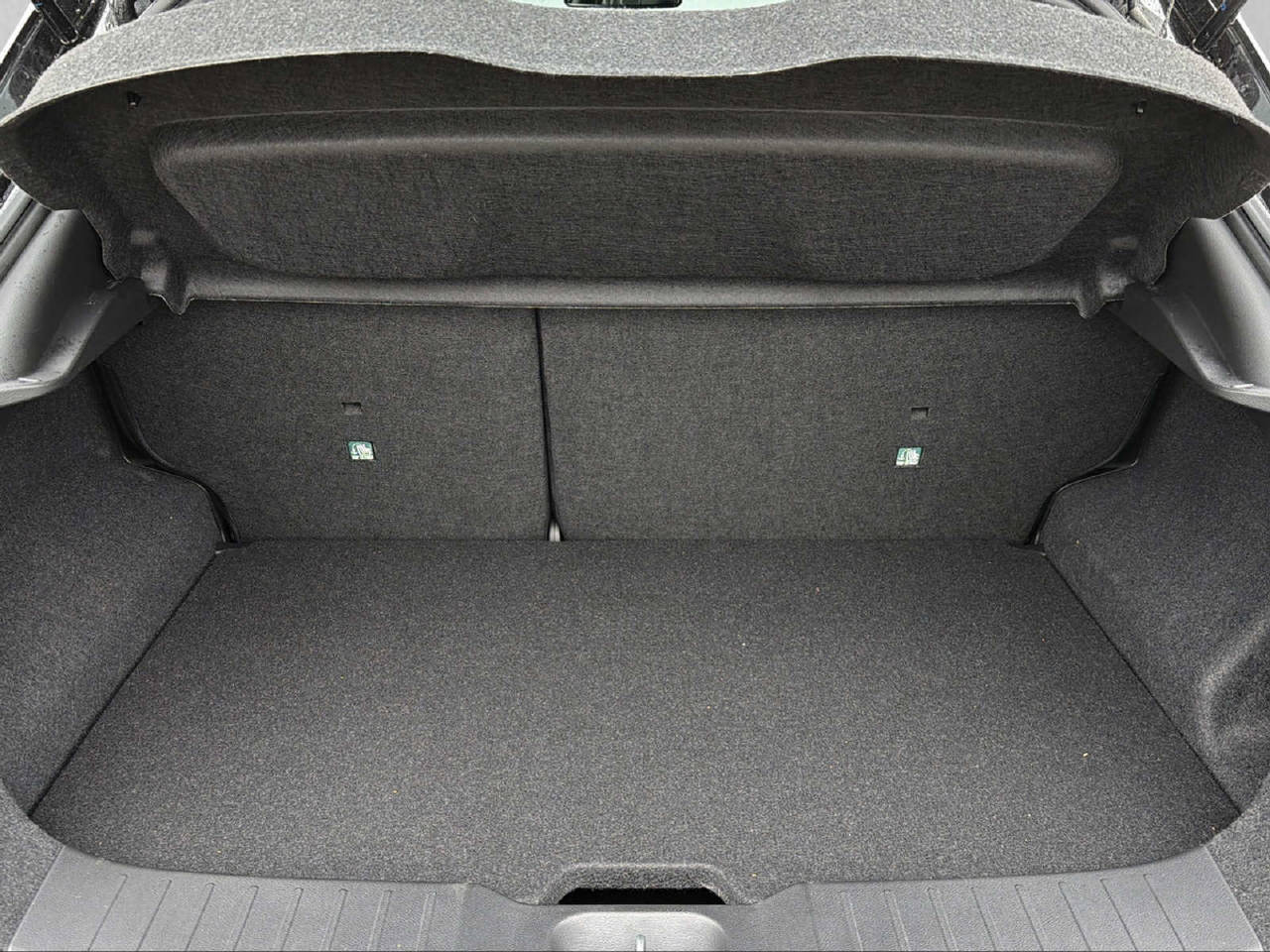 NISSAN Juke 1.6 Hybrid Tekna-image-7