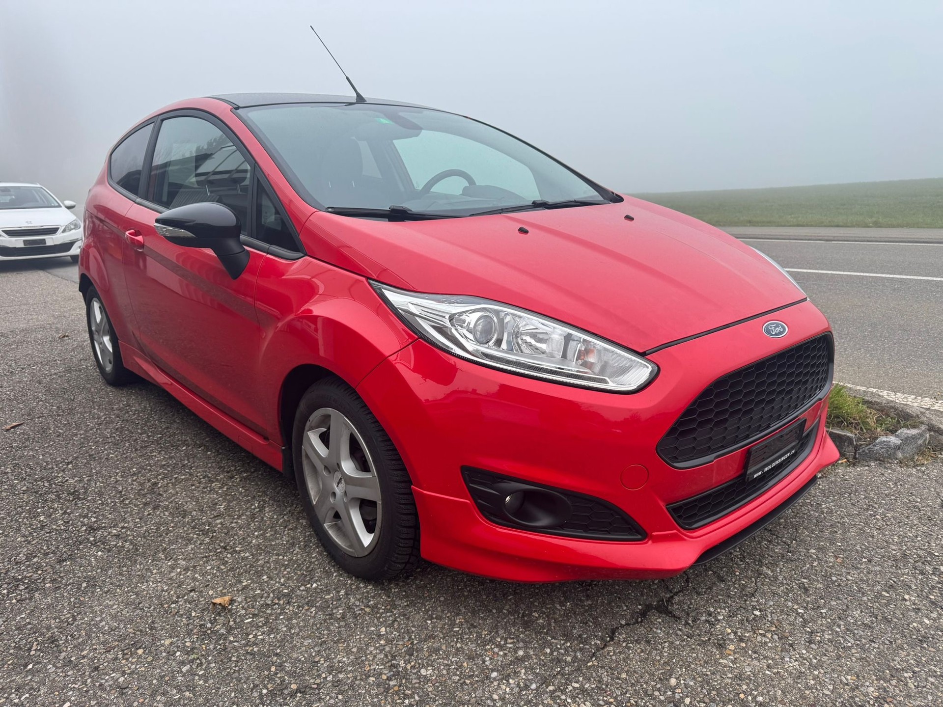 FORD Fiesta 1.0 SCTi Sport Red