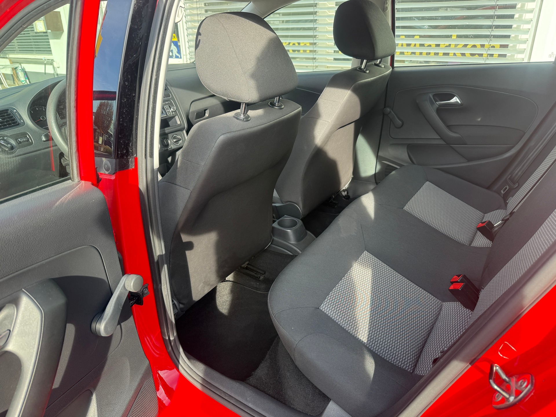 VW Polo 1.2 6V Trendline-image-9