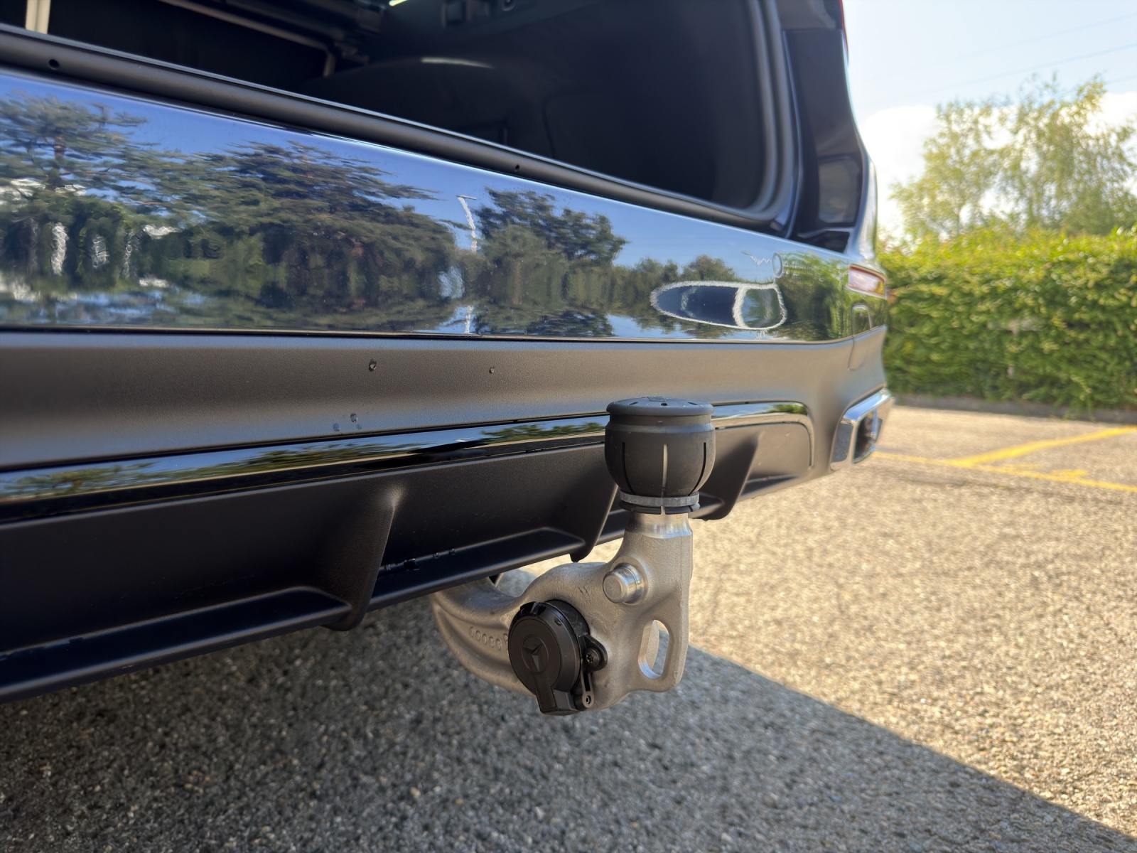 MERCEDES-BENZ E 220 D 4M T-image-17