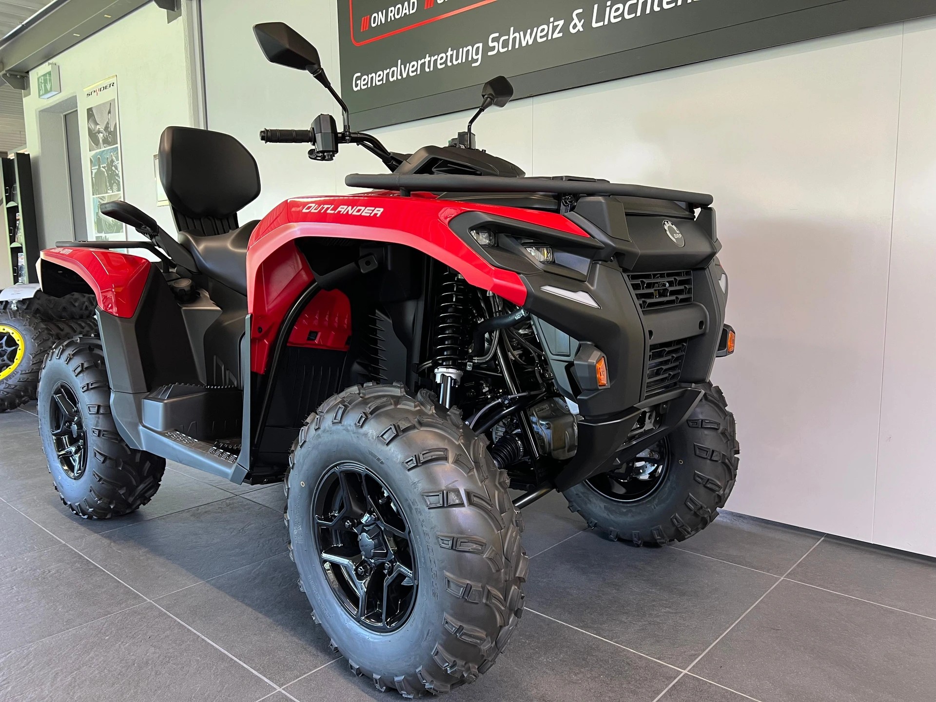 CAN-AM Outlander 700 MAX DPS ABS T-image-5