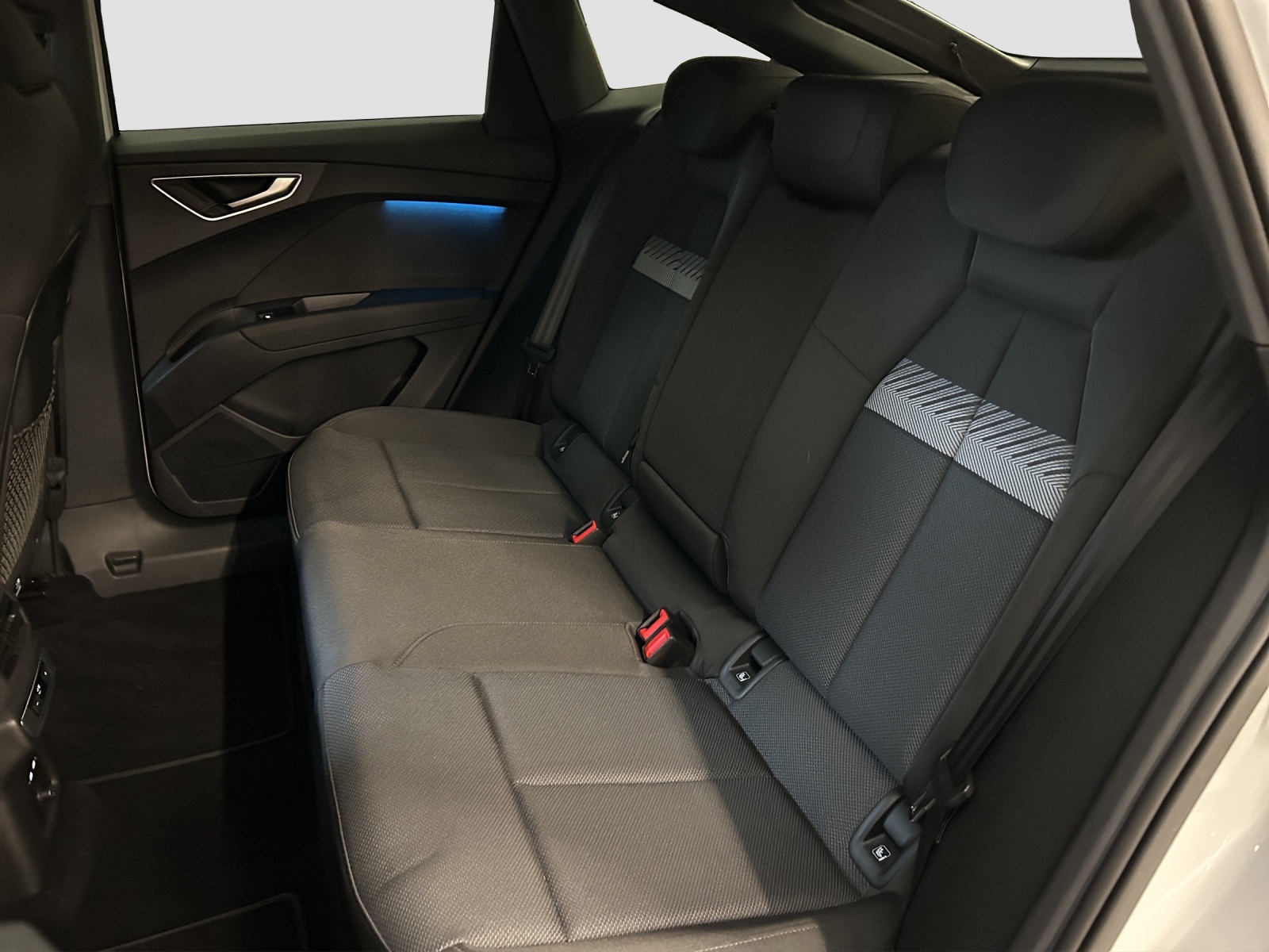 AUDI Q4 Sportback e-tron 50 quattro - Matrix-LED - Rückfahrkamera-image-6