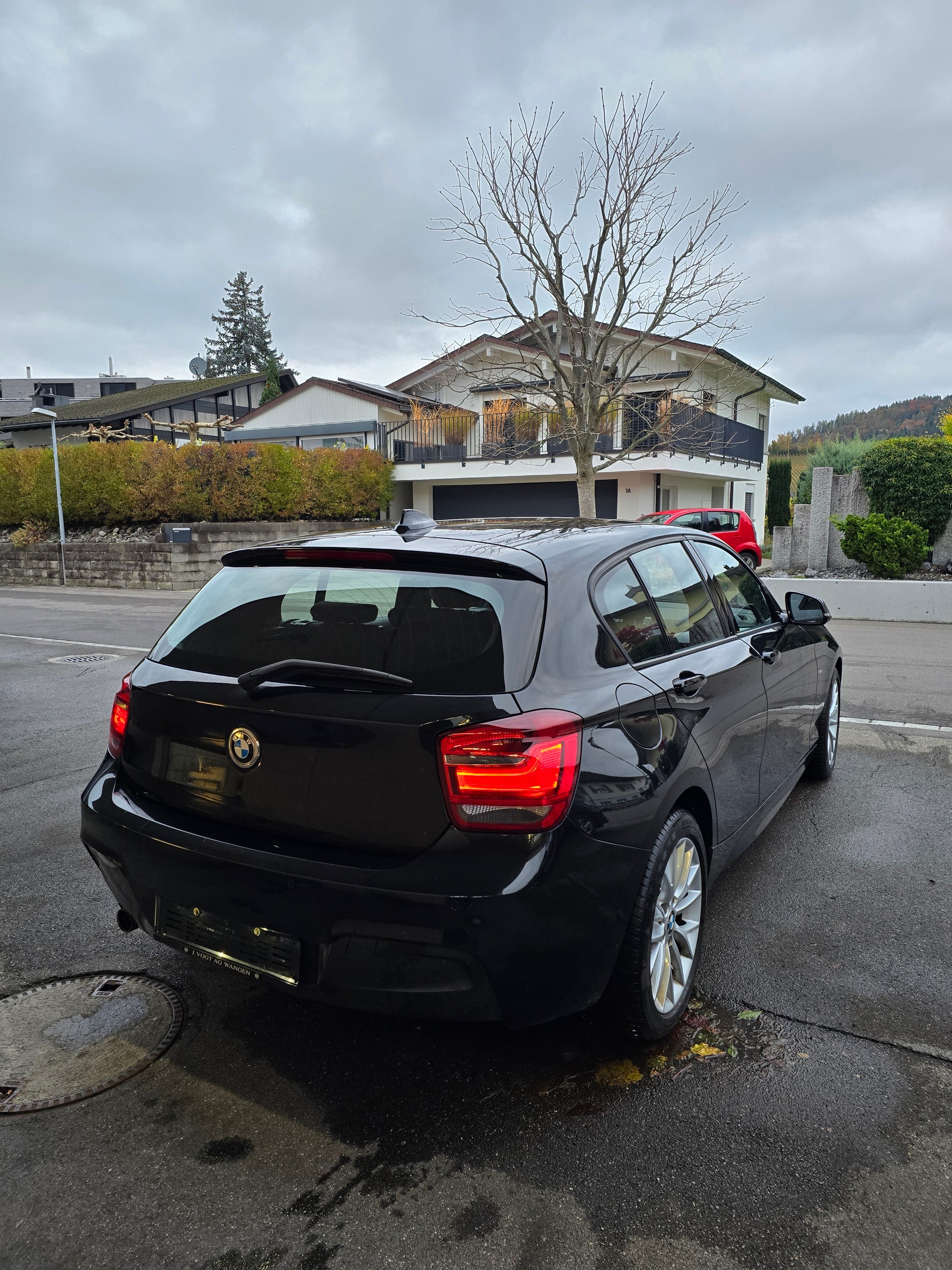 BMW 118d xDrive M-Sport-image-4