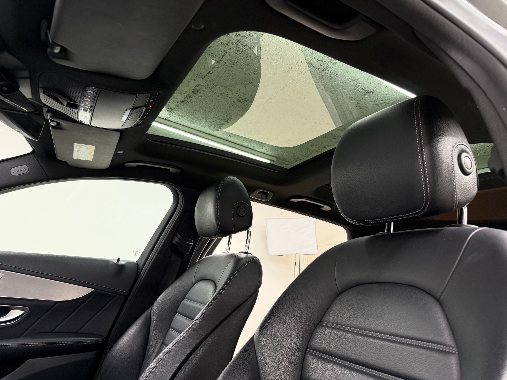 MERCEDES-BENZ C 220 d Swiss Star AMG Line 4M selenitgrau magno 9G-Tronic / Panoramadach / 360° Kamera / Leder / Keyless Go /-image-7