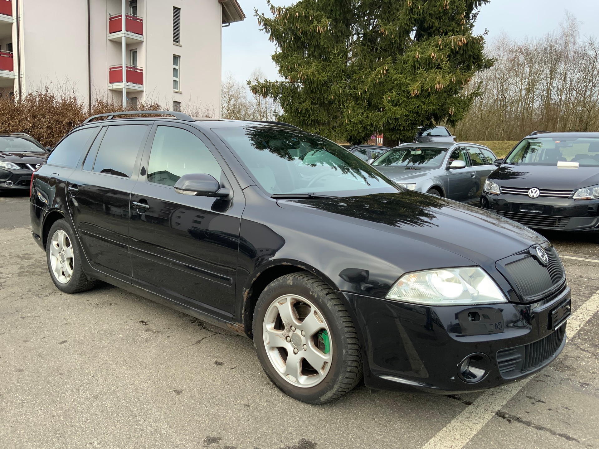 SKODA Octavia 2.0 TFSI RS-image-2