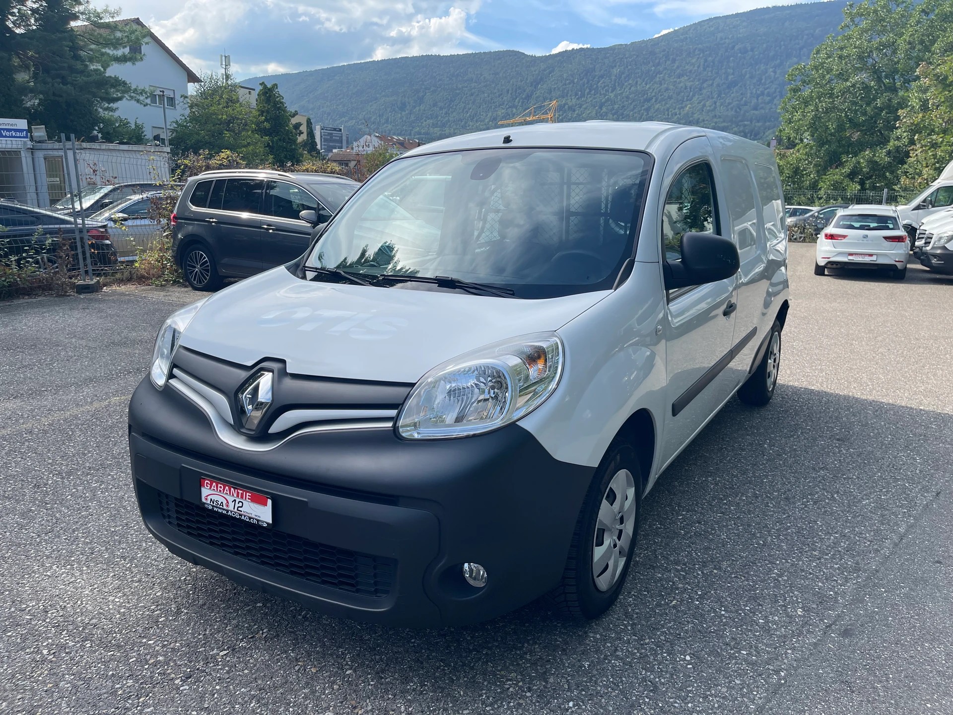 RENAULT Kangoo Maxi dCi 90 ENERGY Business 2 Pl./2 pl. * Klimaanlage * Tempomat * PDC H * Airbag * Nutzlast 768Kg * Frisch Ab MFK