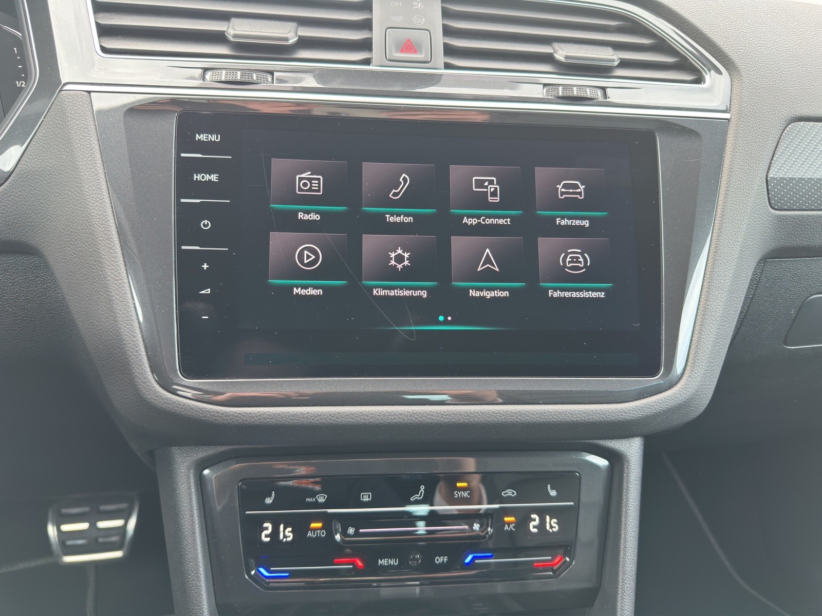 VW Tiguan 2.0TSI R-Line 4Motion DSG-image-8