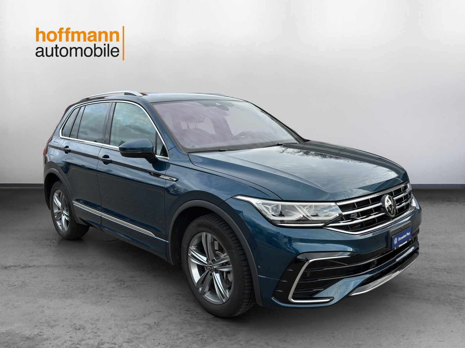 VW Tiguan 2.0TSI R-Line 4Motion DSG-image-2