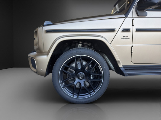 MERCEDES-BENZ G 63 AMG 9G-Tronic-image-4