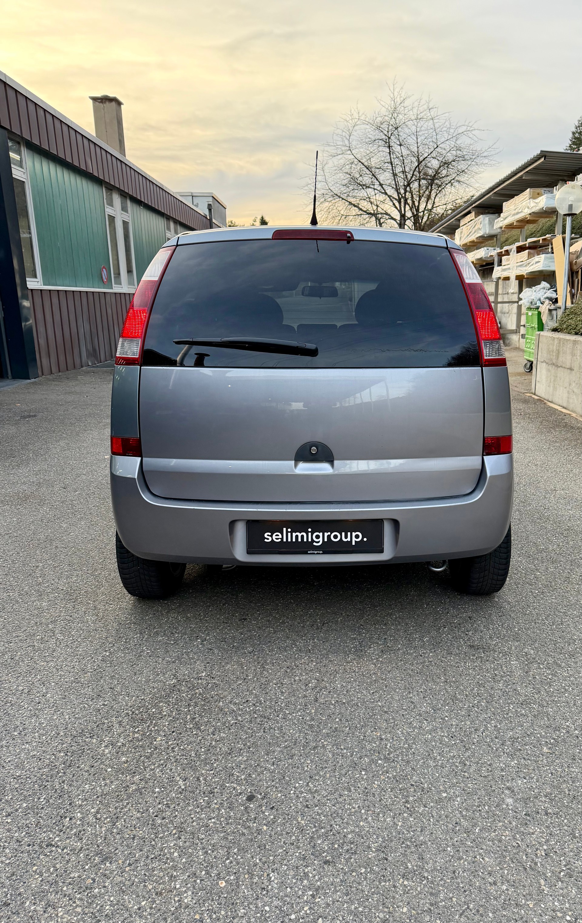 OPEL Meriva 1.7 CDTi Essentia-image-4